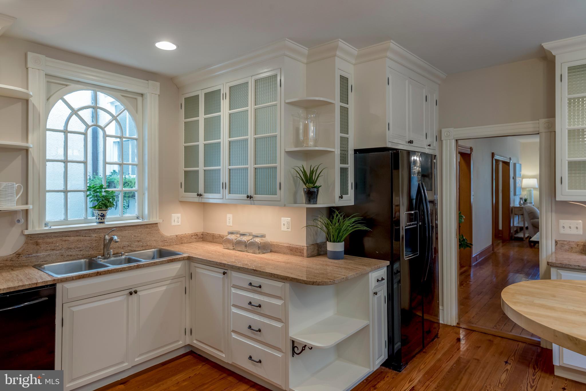 HISTORIC DISTRICT - Residential