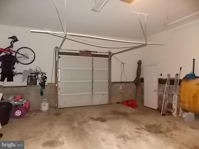 SILVER SANDS - Residential