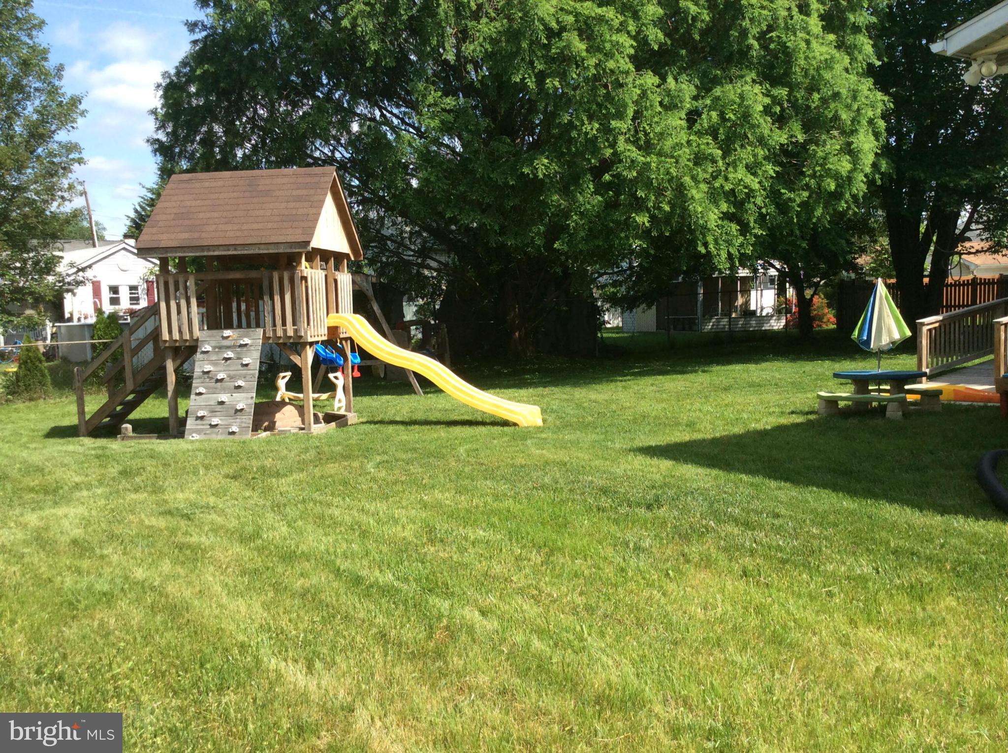 SILVER SANDS - Residential