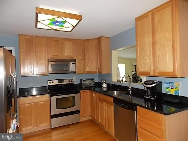 SILVER SANDS - Residential