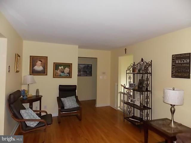 SILVER SANDS - Residential