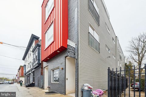 Condo For Rent - 1611 W Montgomery Avenue #6<br/> PHILADELPHIA, PA 19121