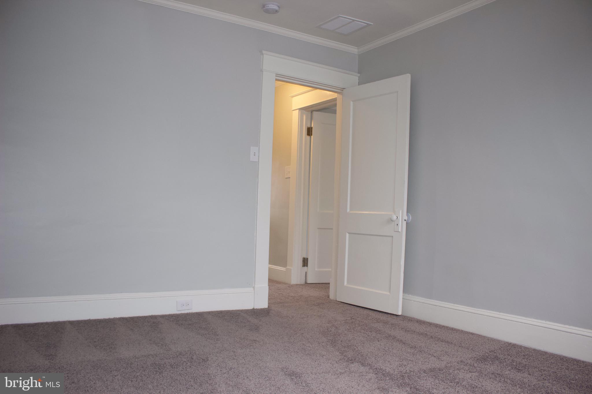 PIKESVILLE - Residential Lease