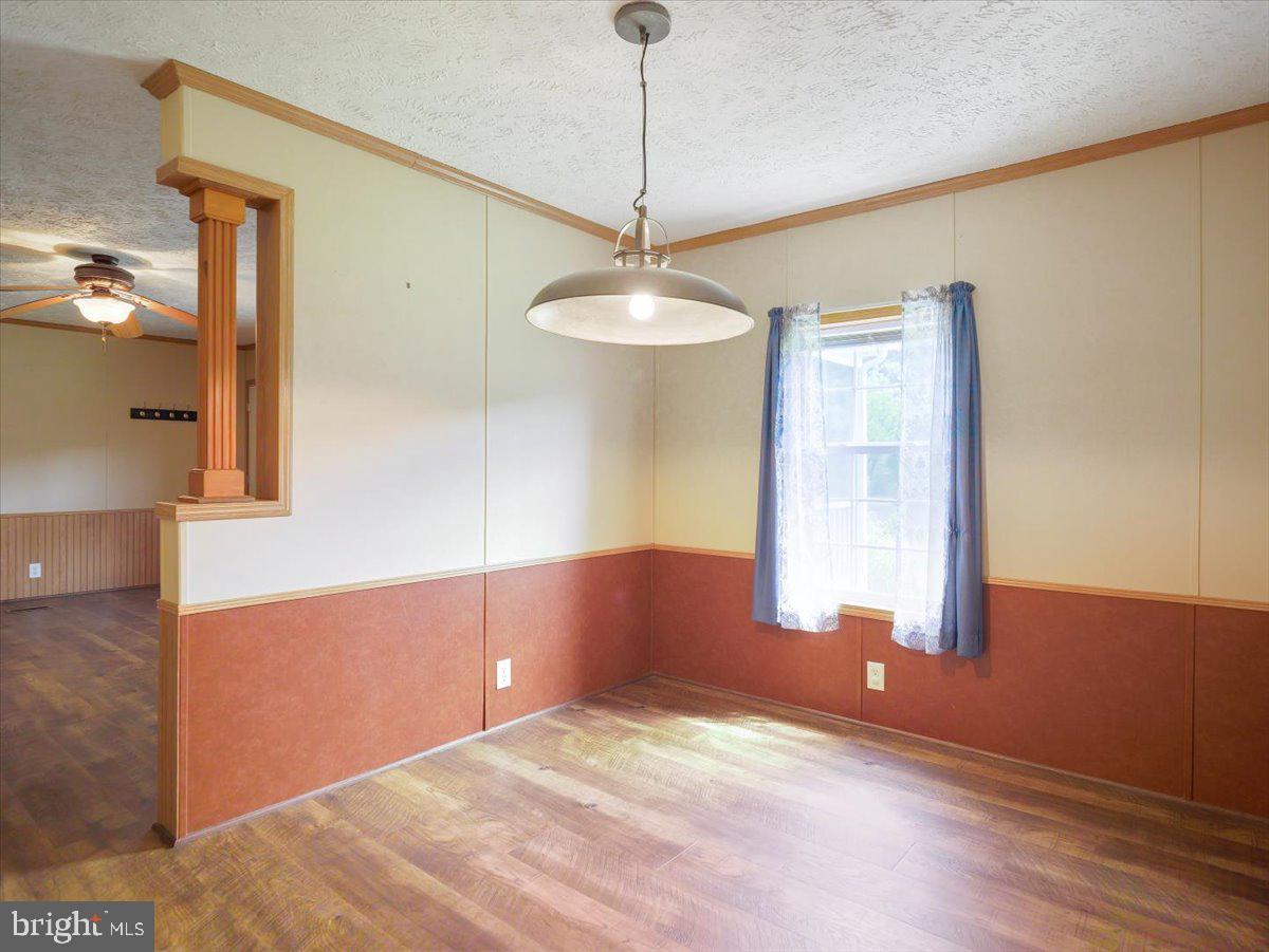 TULIP HILL - Residential