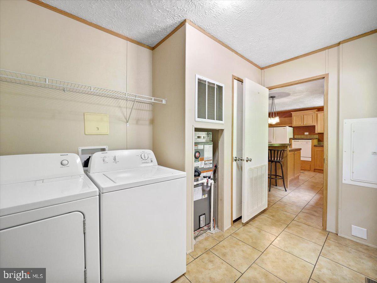 TULIP HILL - Residential