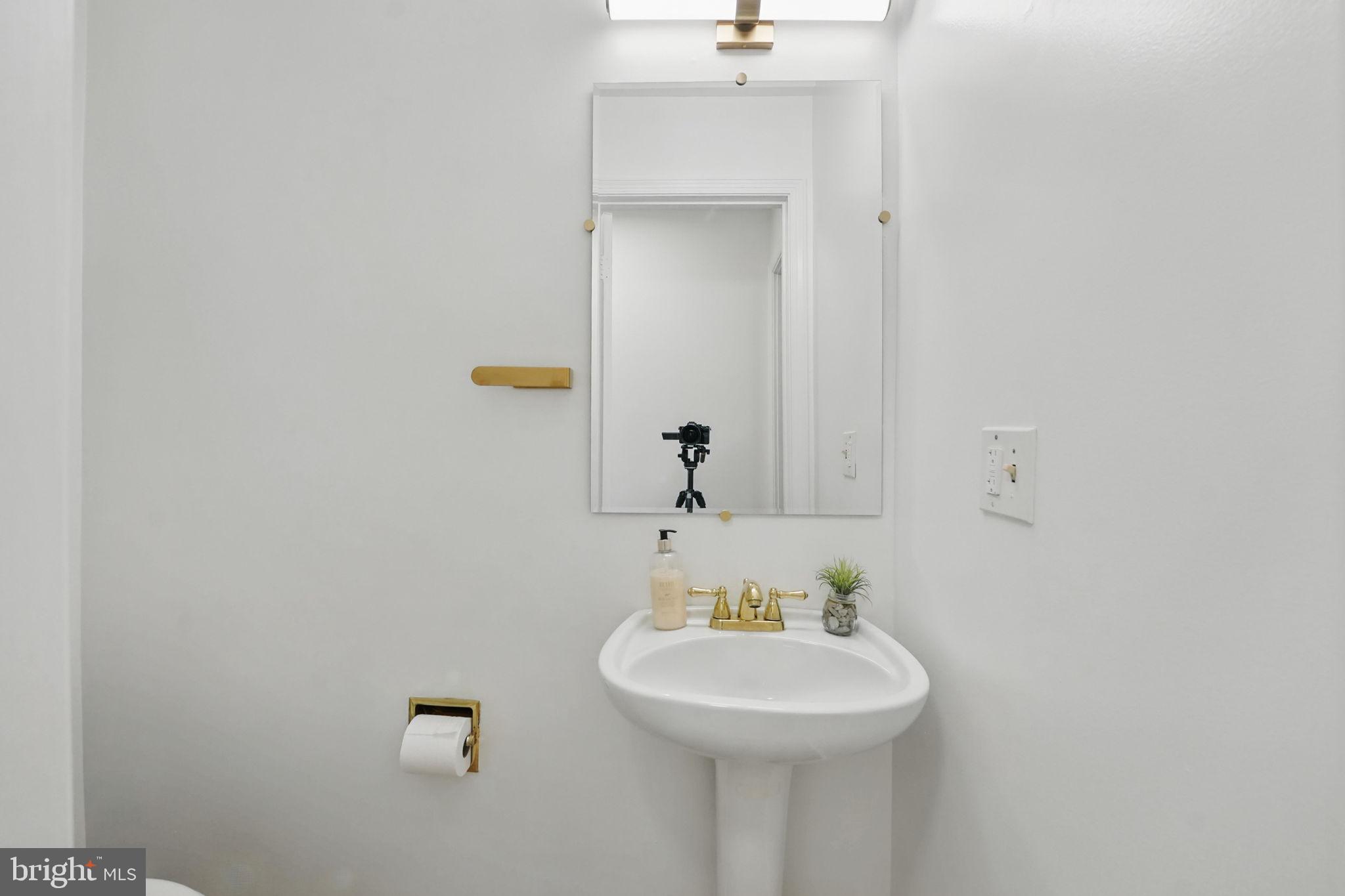 FOX HILLS WEST - Residential