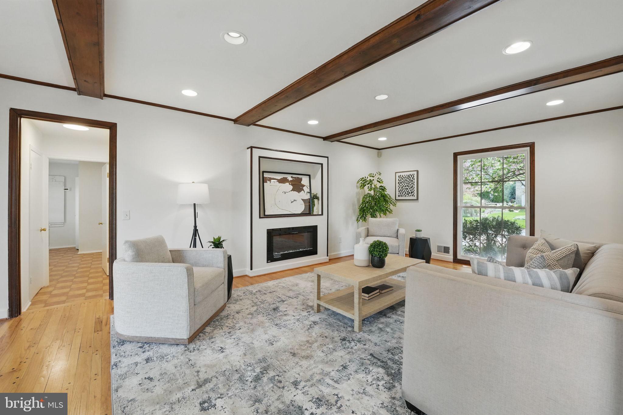 FOX HILLS WEST - Residential