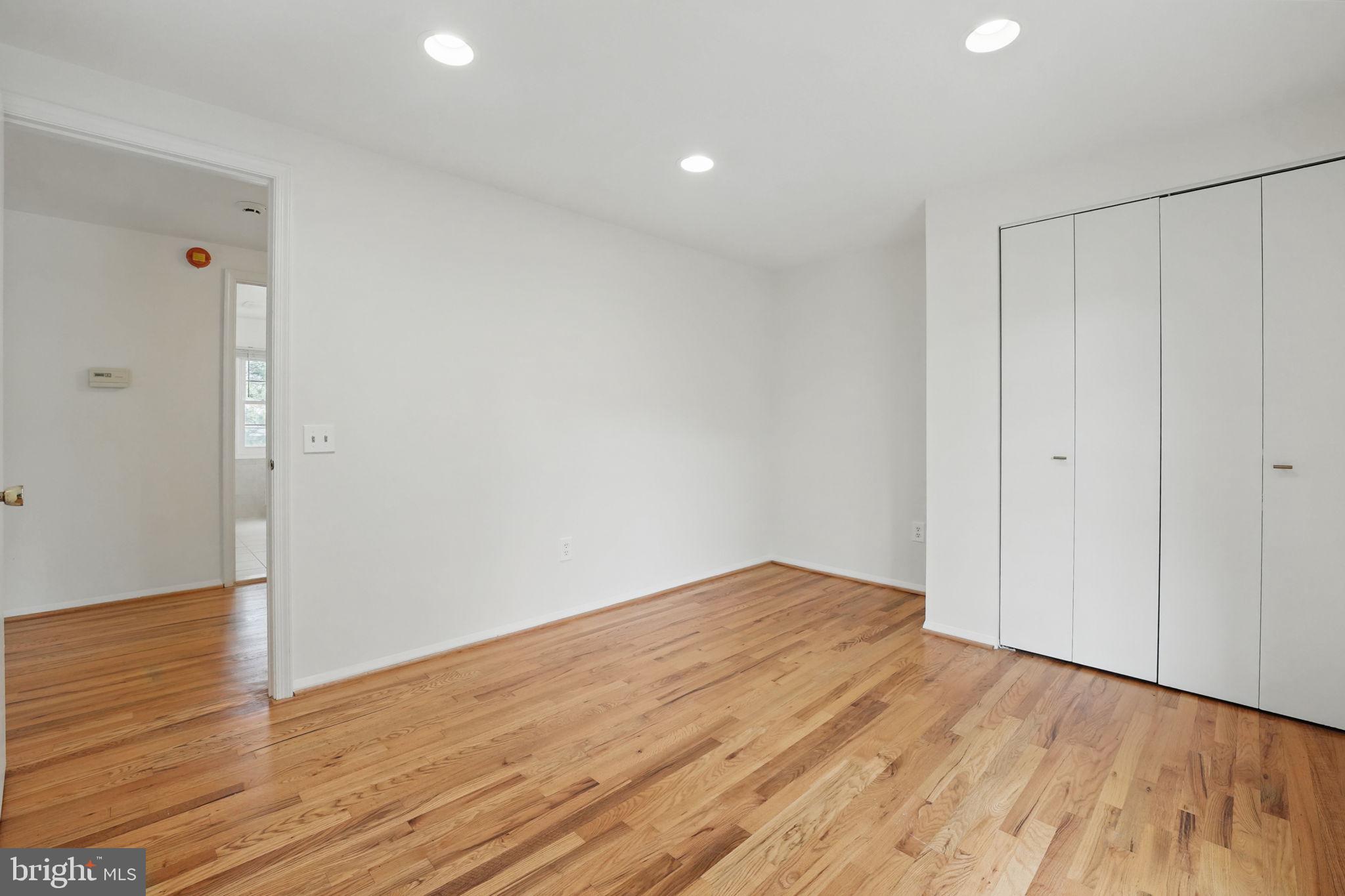 FOX HILLS WEST - Residential