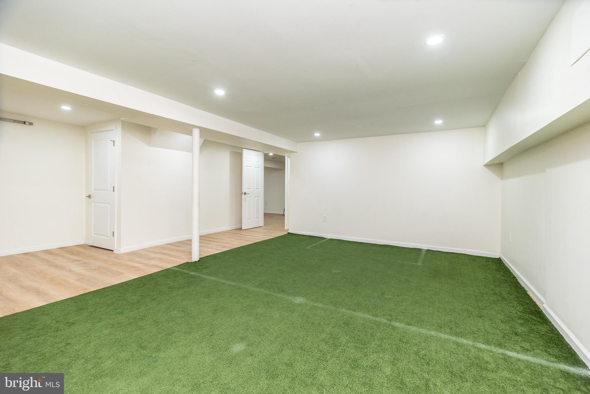 LAFAYETTE HILL - Residential