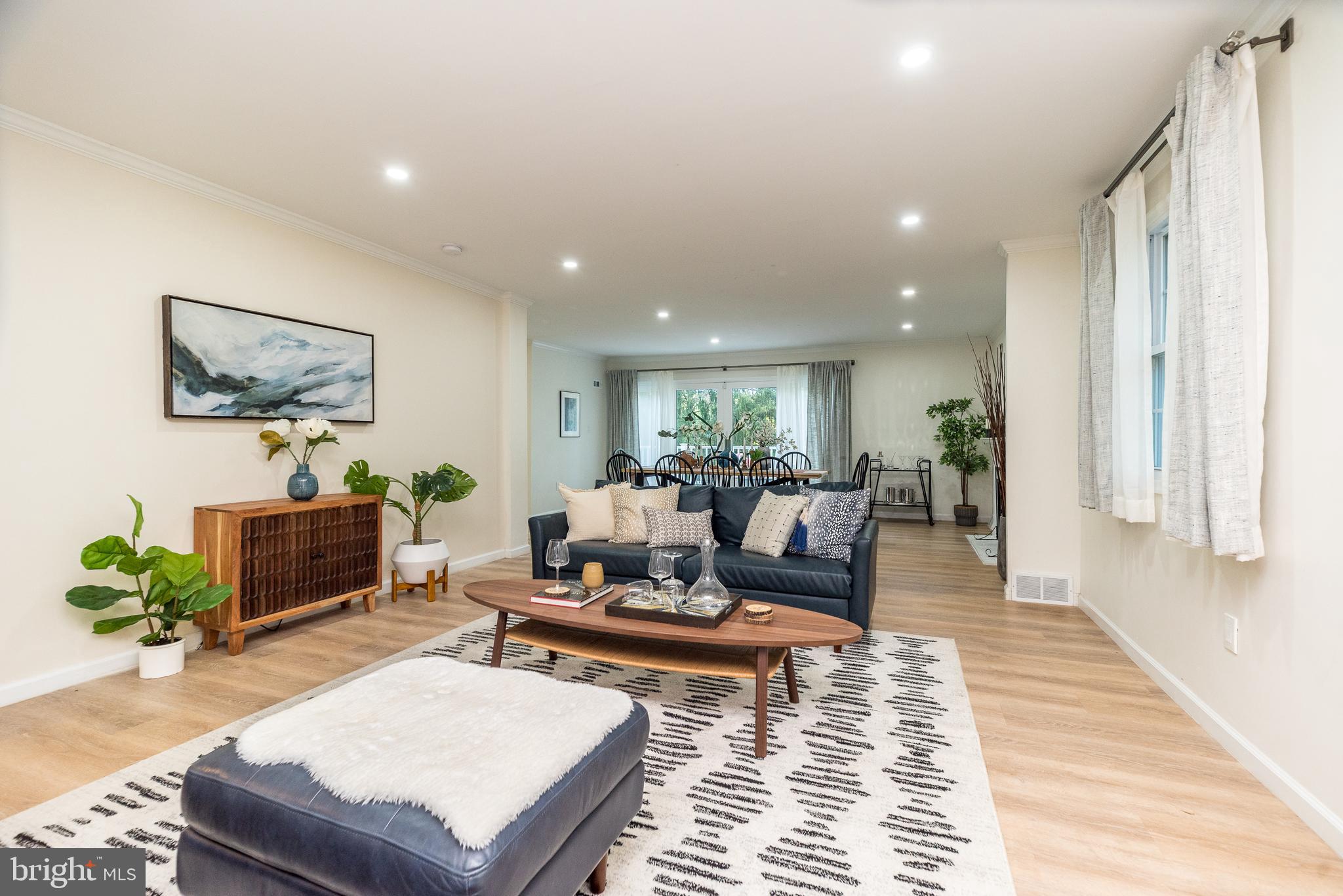 LAFAYETTE HILL - Residential