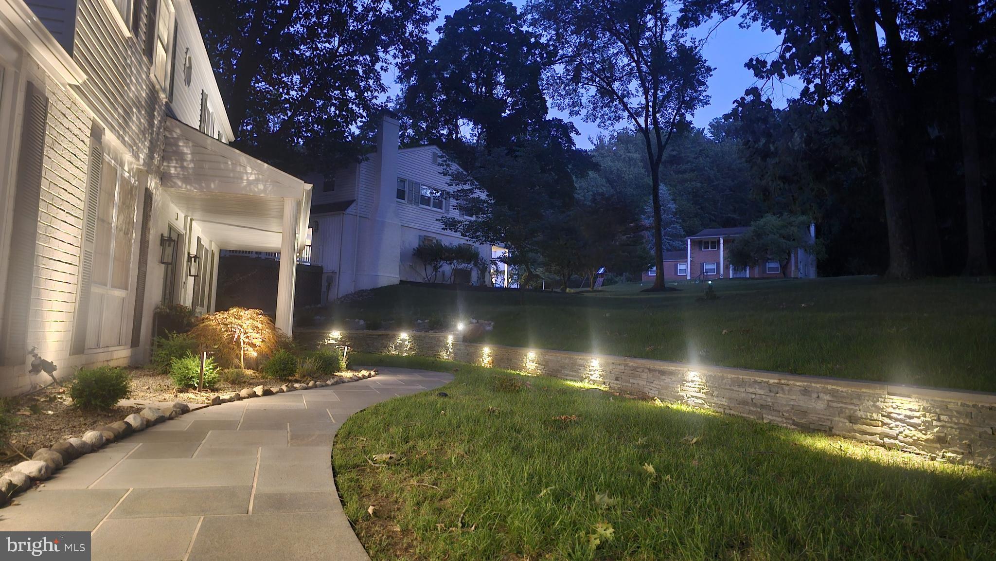 LAFAYETTE HILL - Residential