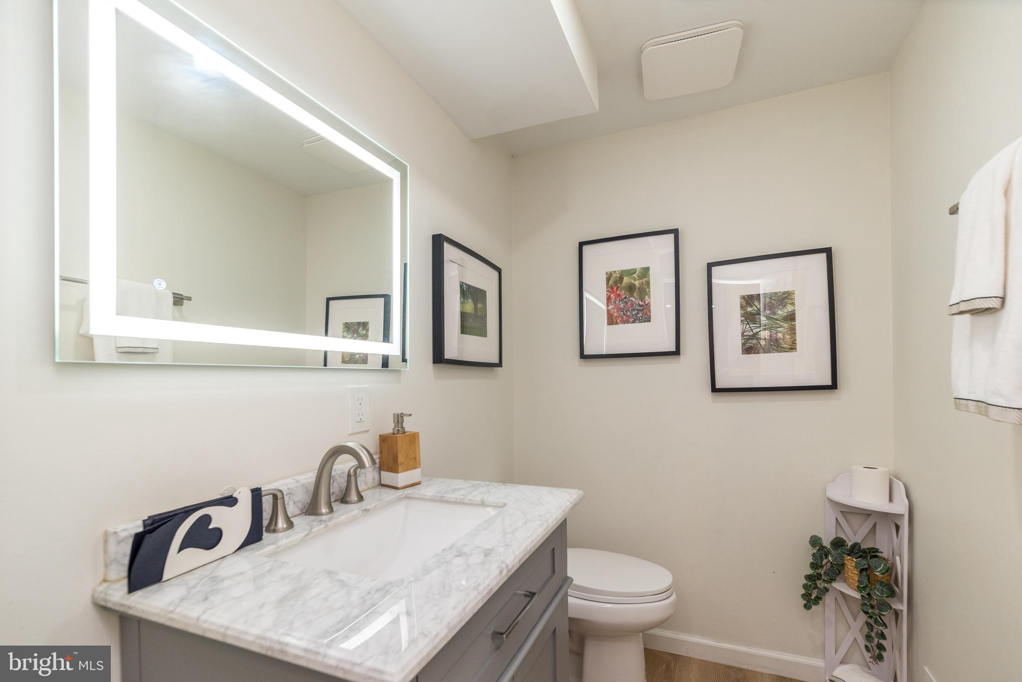 LAFAYETTE HILL - Residential