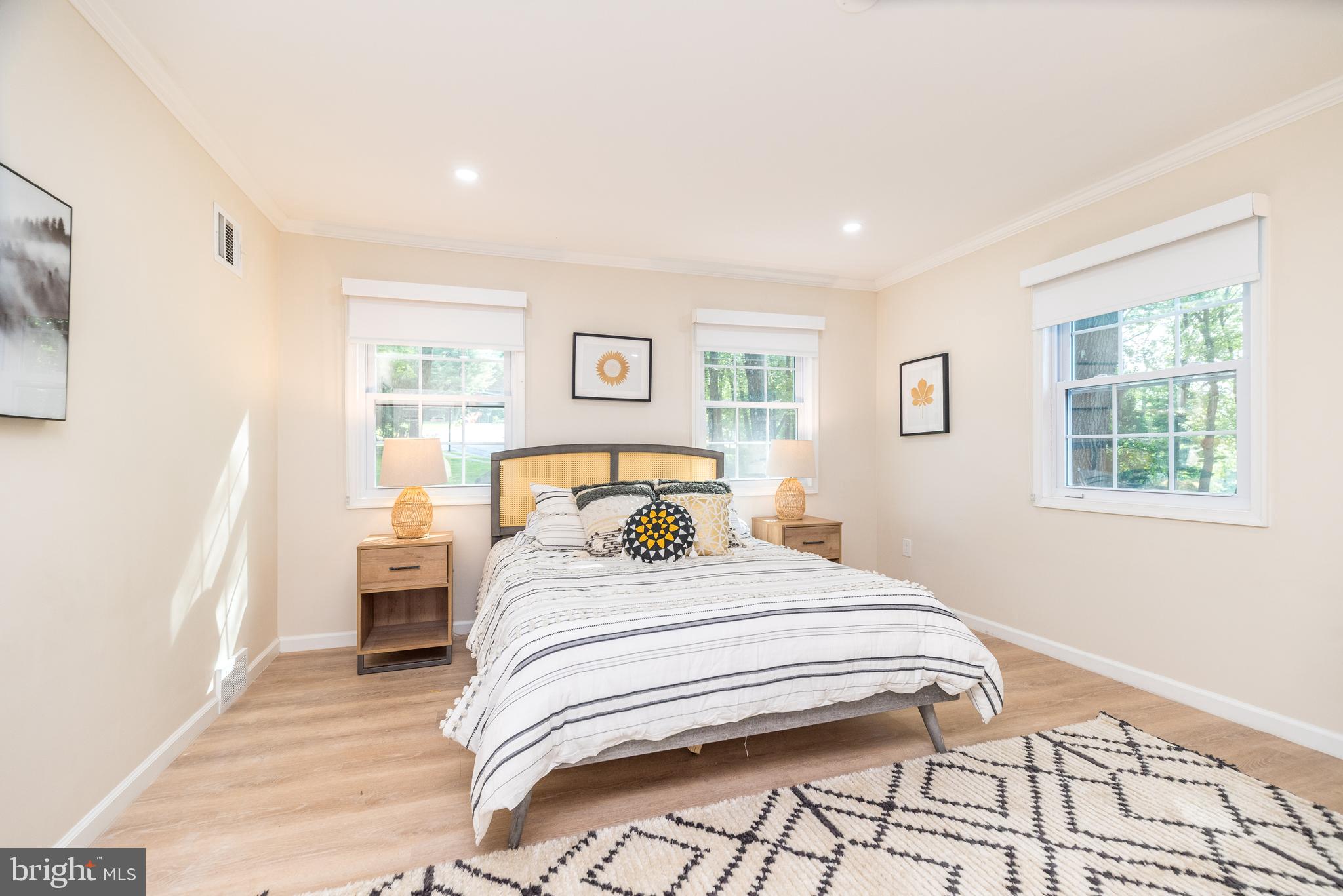 LAFAYETTE HILL - Residential