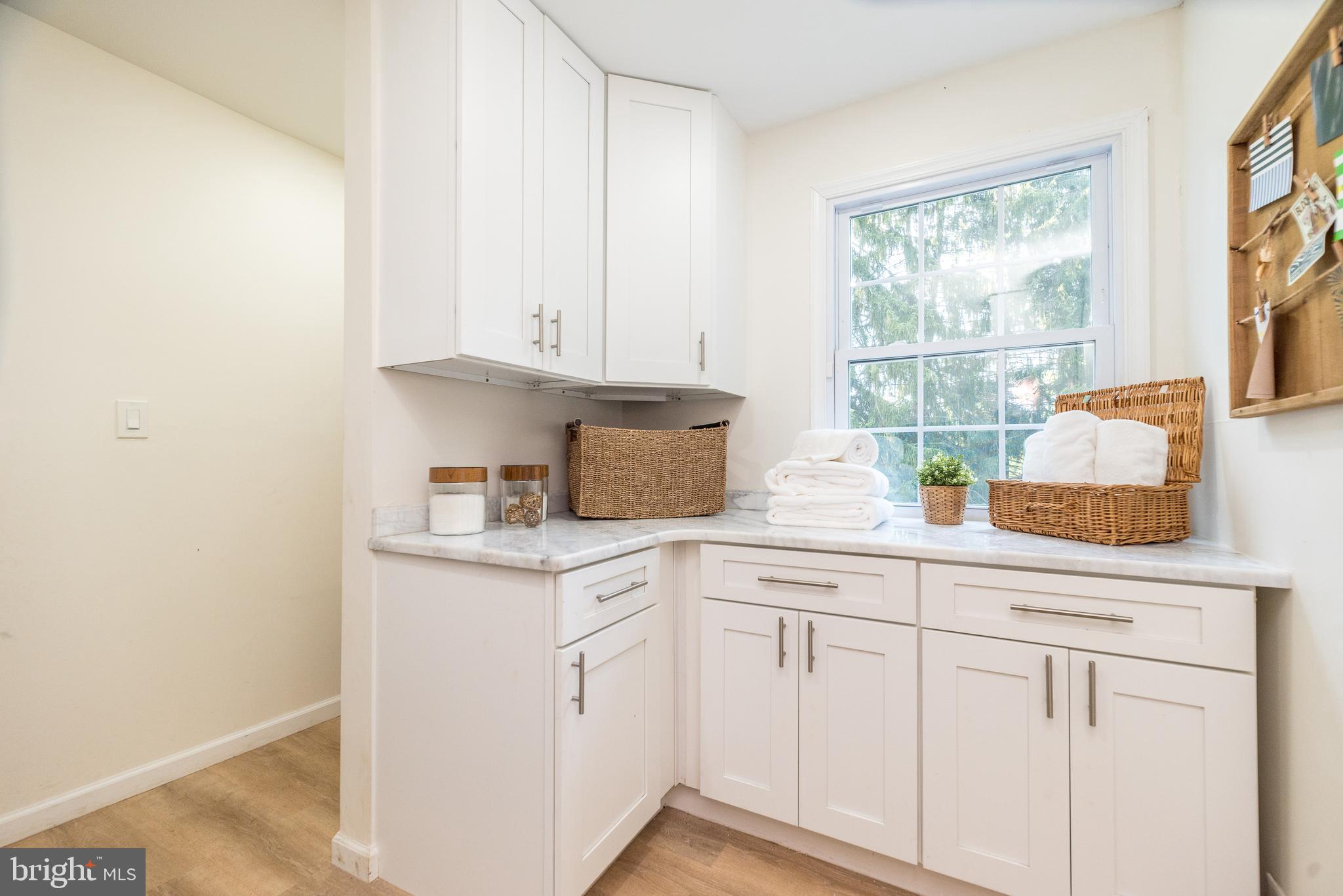 LAFAYETTE HILL - Residential