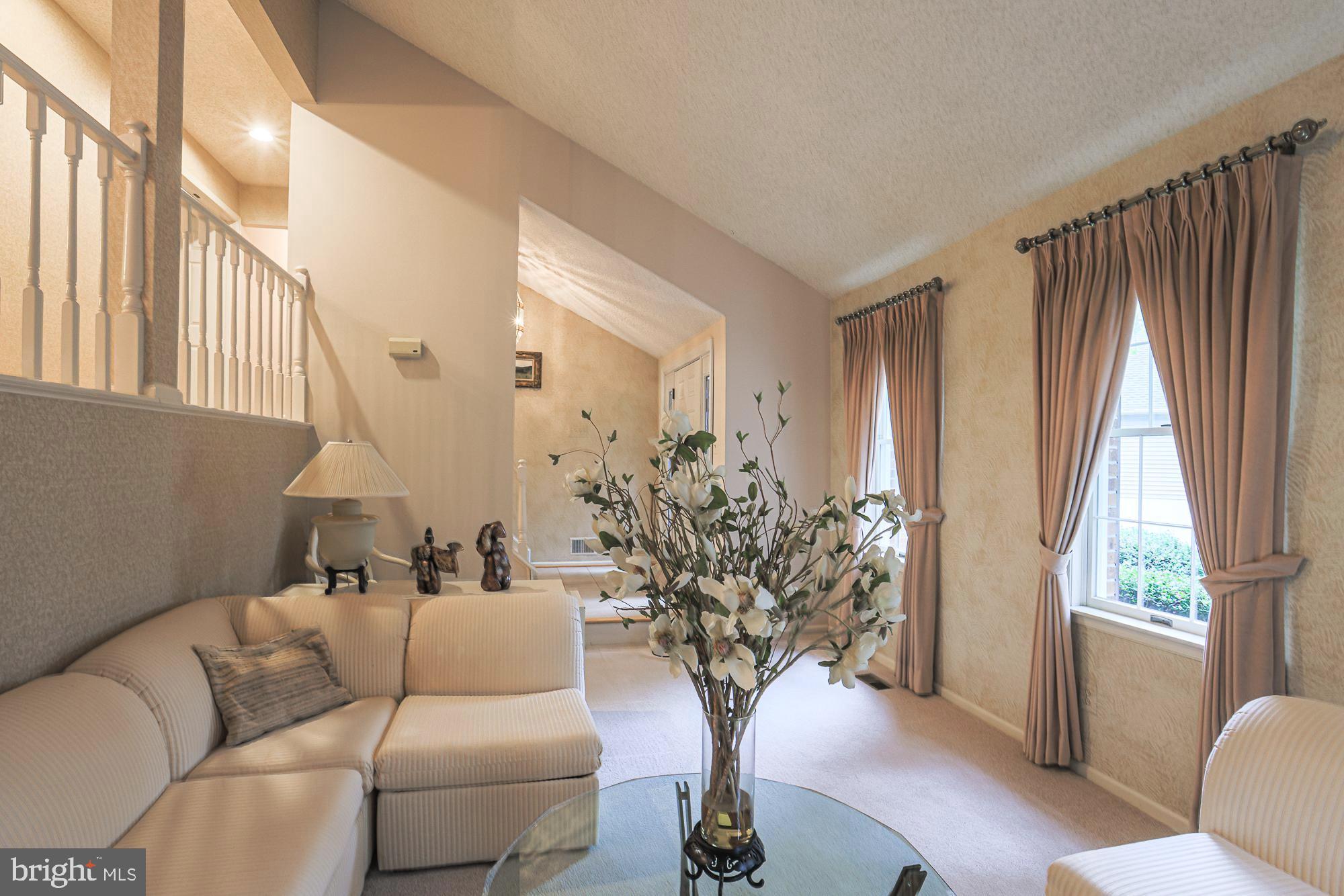 HUNT RIDGE - Residential