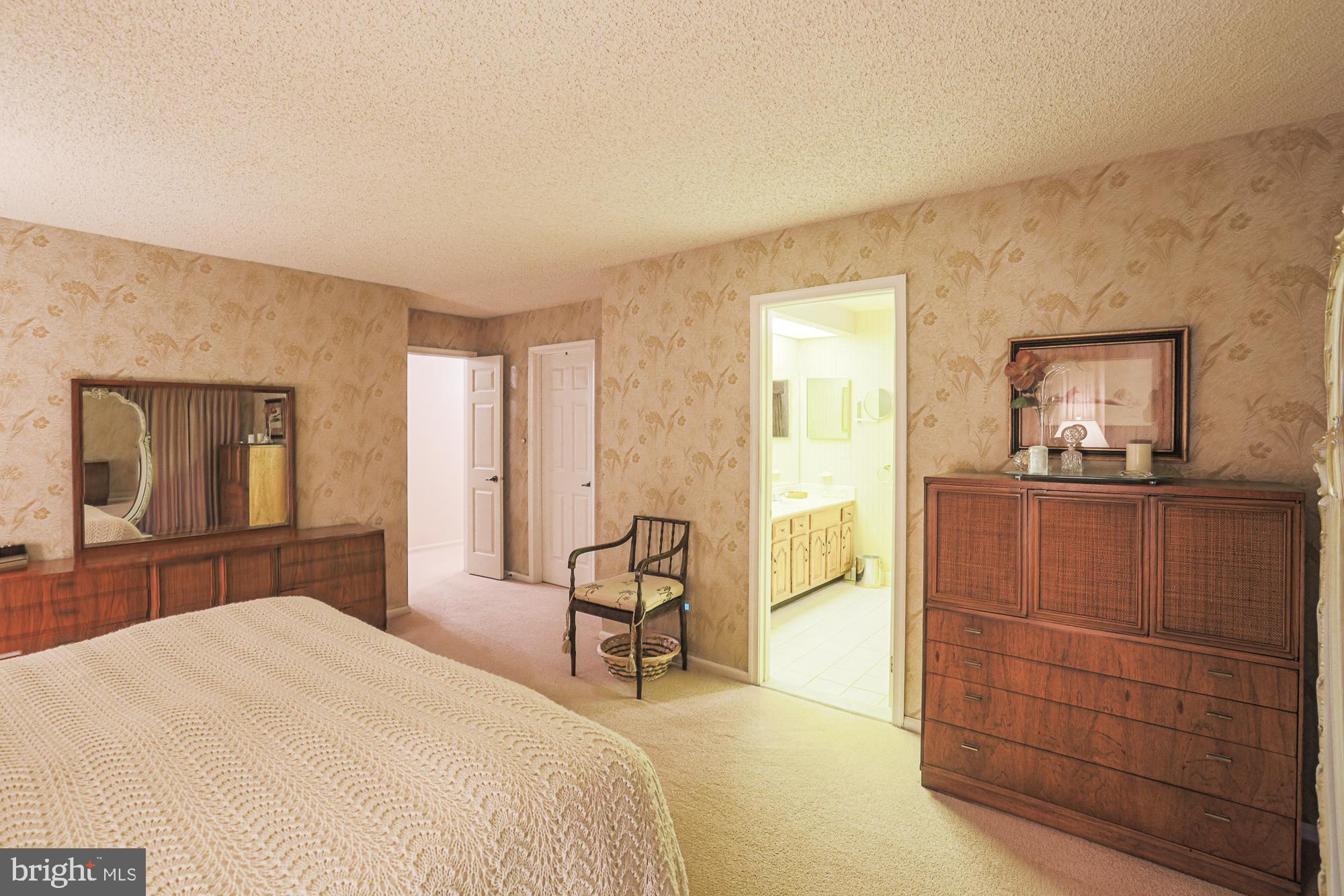 HUNT RIDGE - Residential