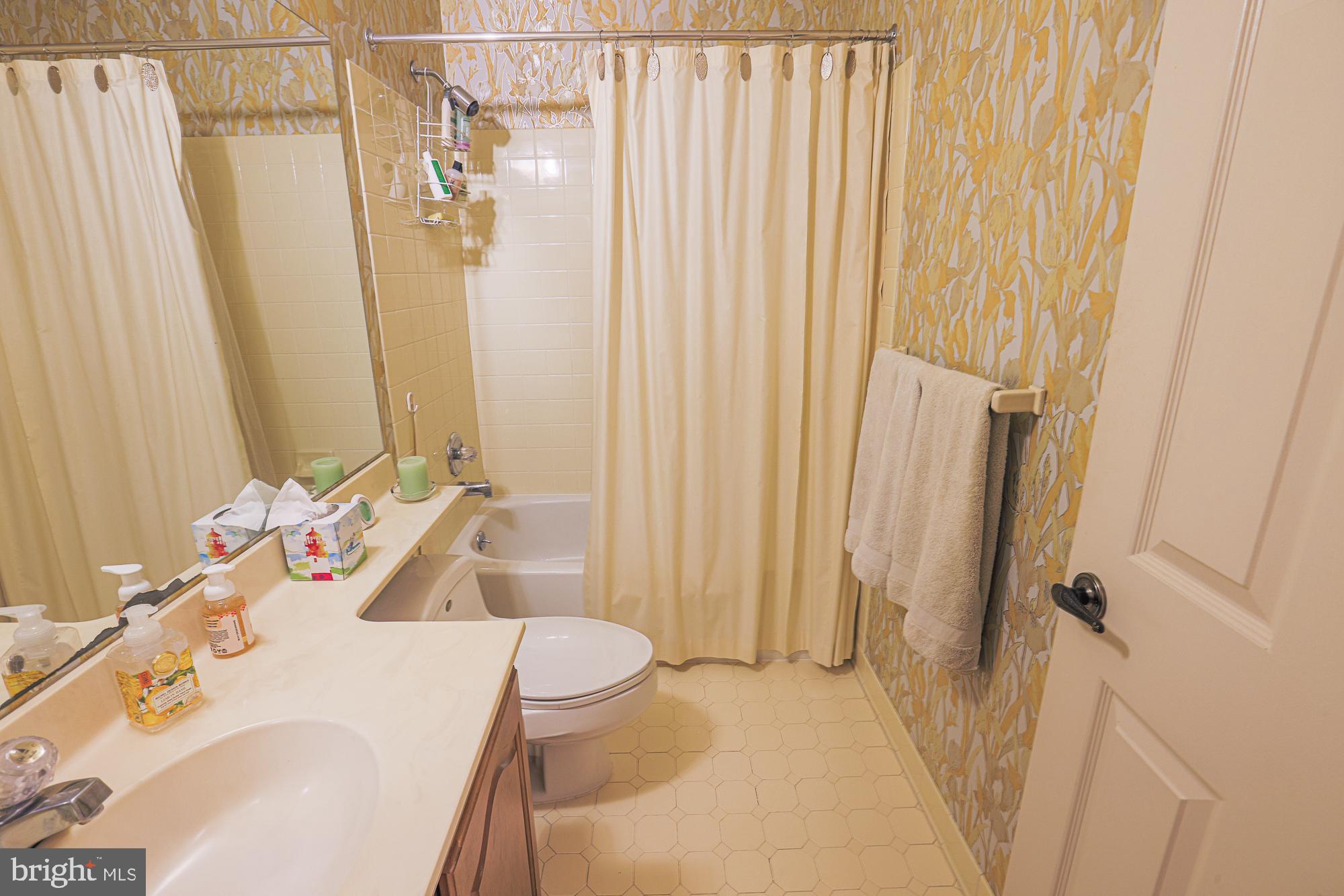 HUNT RIDGE - Residential