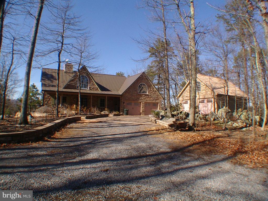 RITTERS HIDDEN VALLEY - Residential