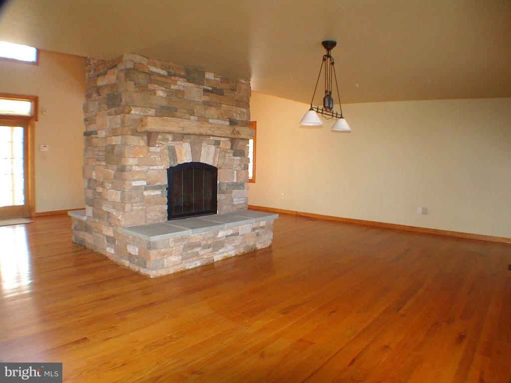 RITTERS HIDDEN VALLEY - Residential