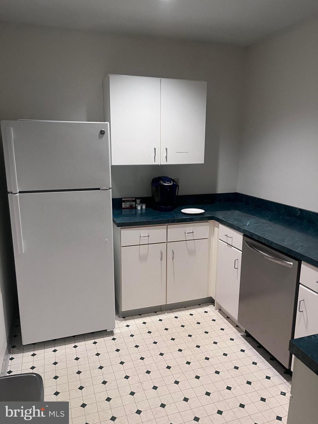 Photo of 301 Oxford Valley Road, YARDLEY, PA 19067 (MLS # PABU2068676)