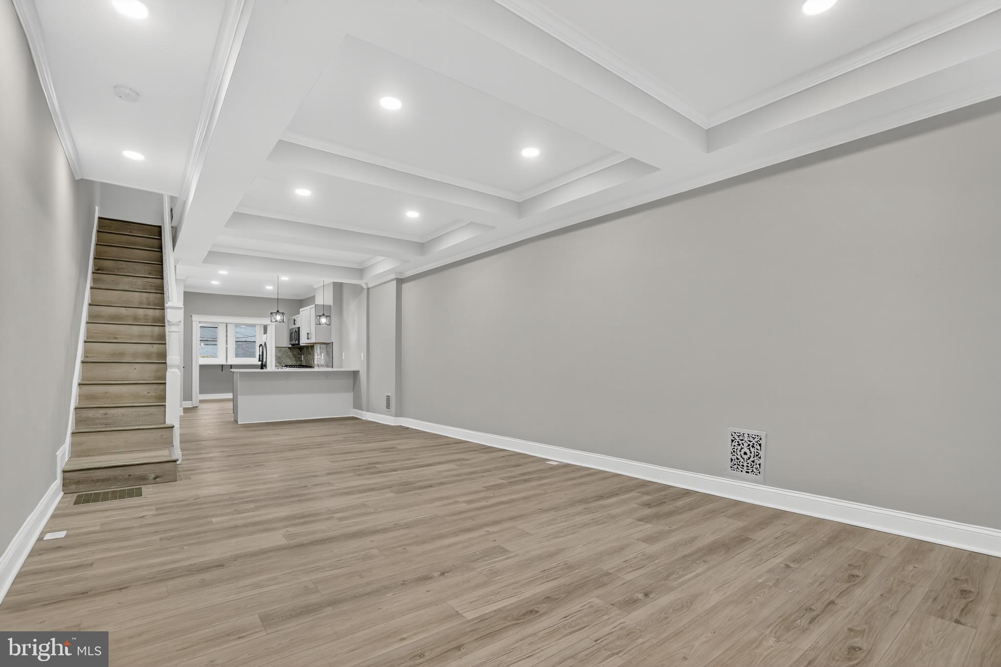 MADISON EASTEND - Residential