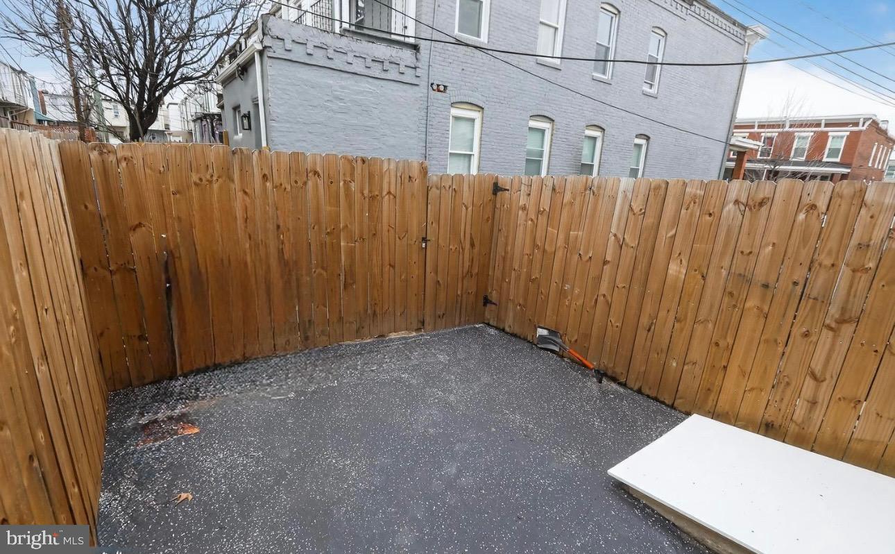 MADISON EASTEND - Residential