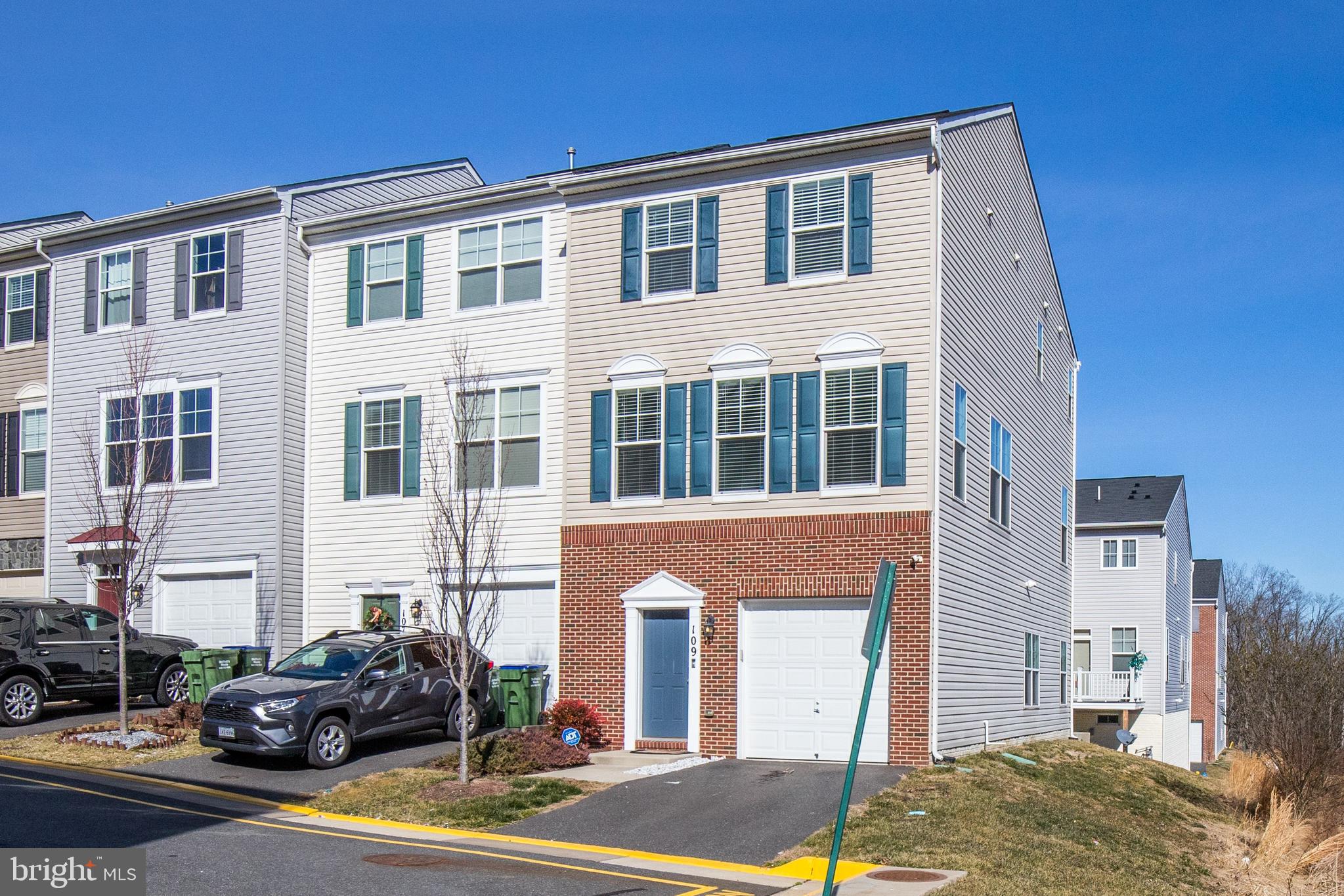 VILLAGE AT WOODSTREAM - Residential