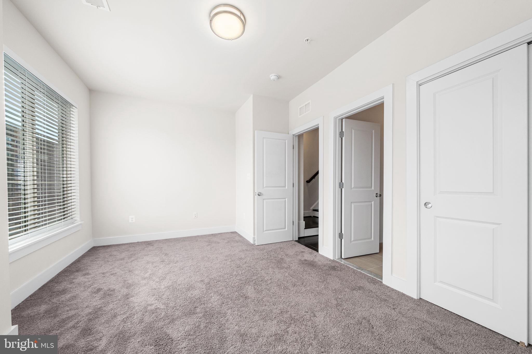 PRESERVE AT WESTFIELDS - Residential