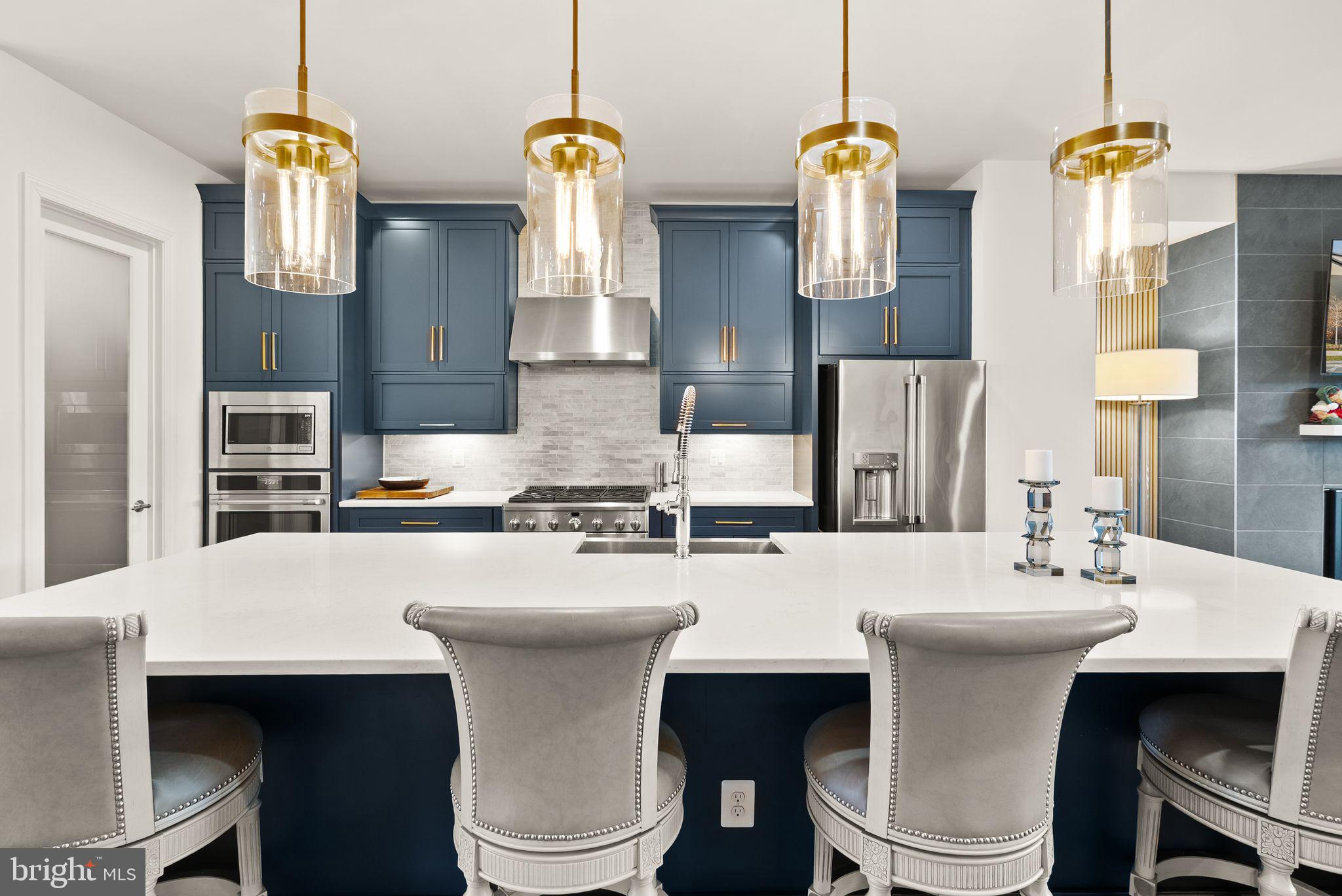 ONE LOUDOUN - Residential