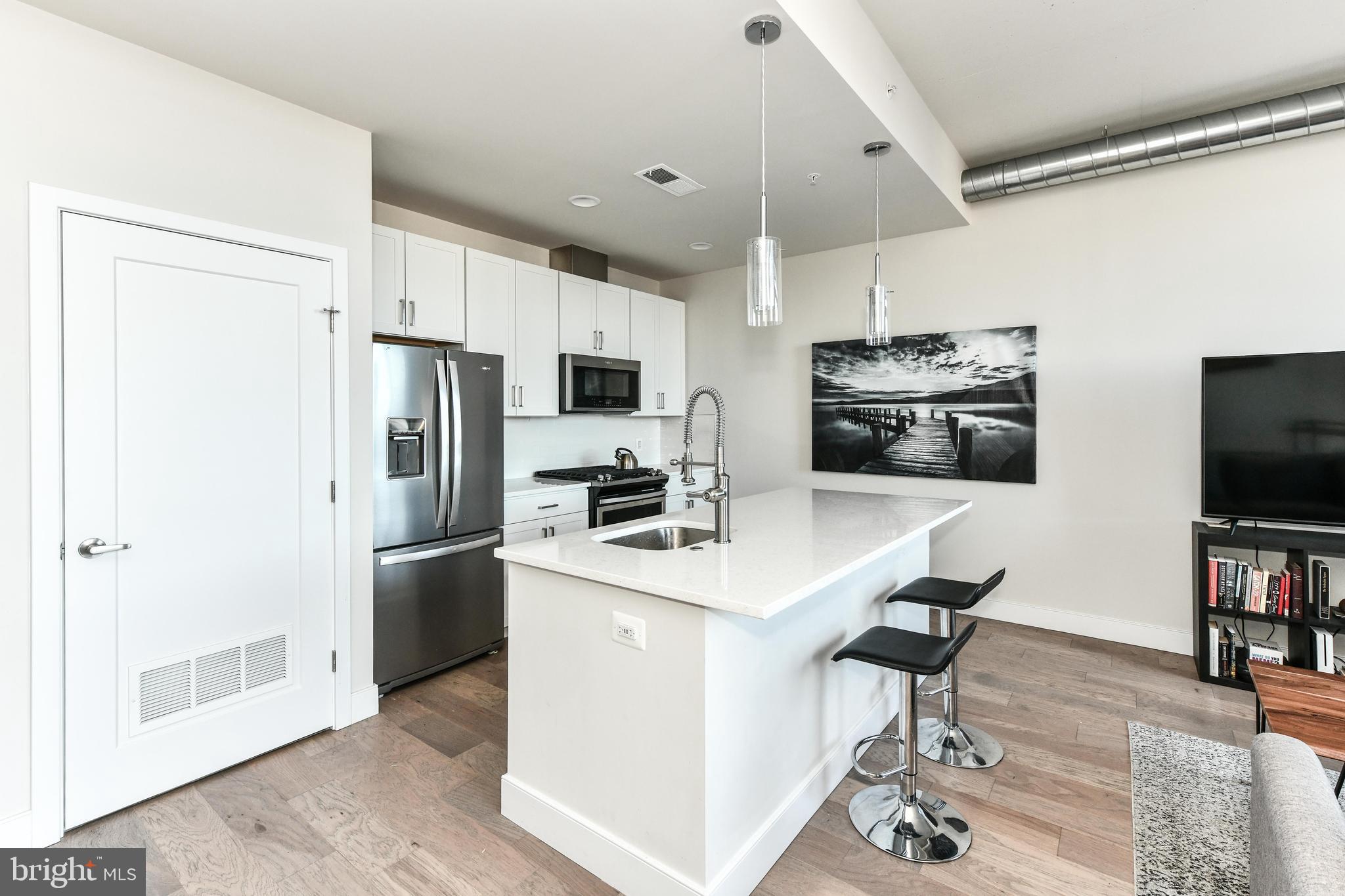 COURTHOUSE - Residential Lease