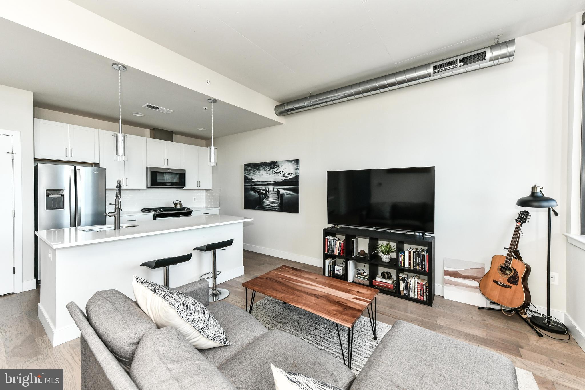 COURTHOUSE - Residential Lease