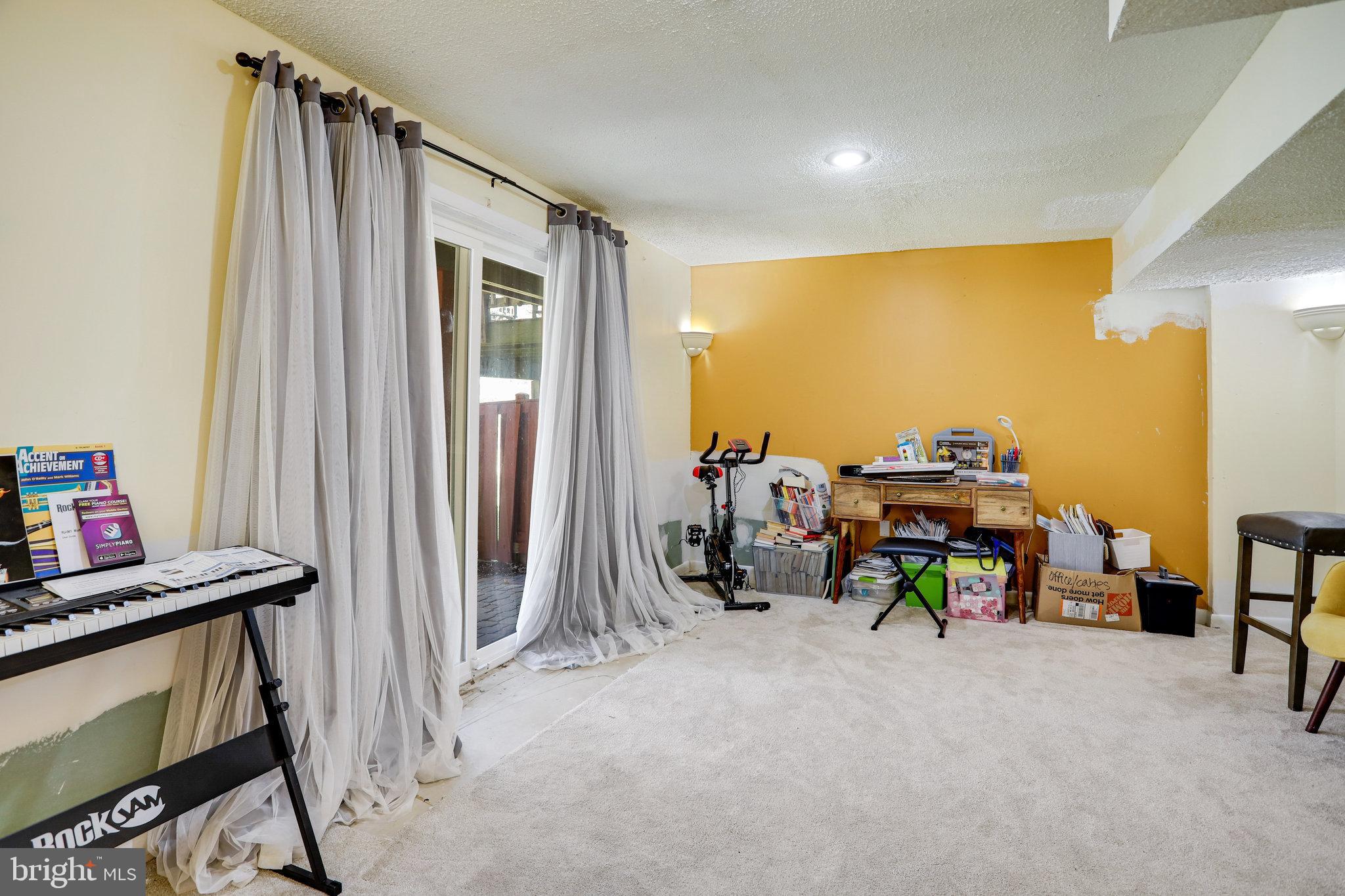 ASHFORD - Residential