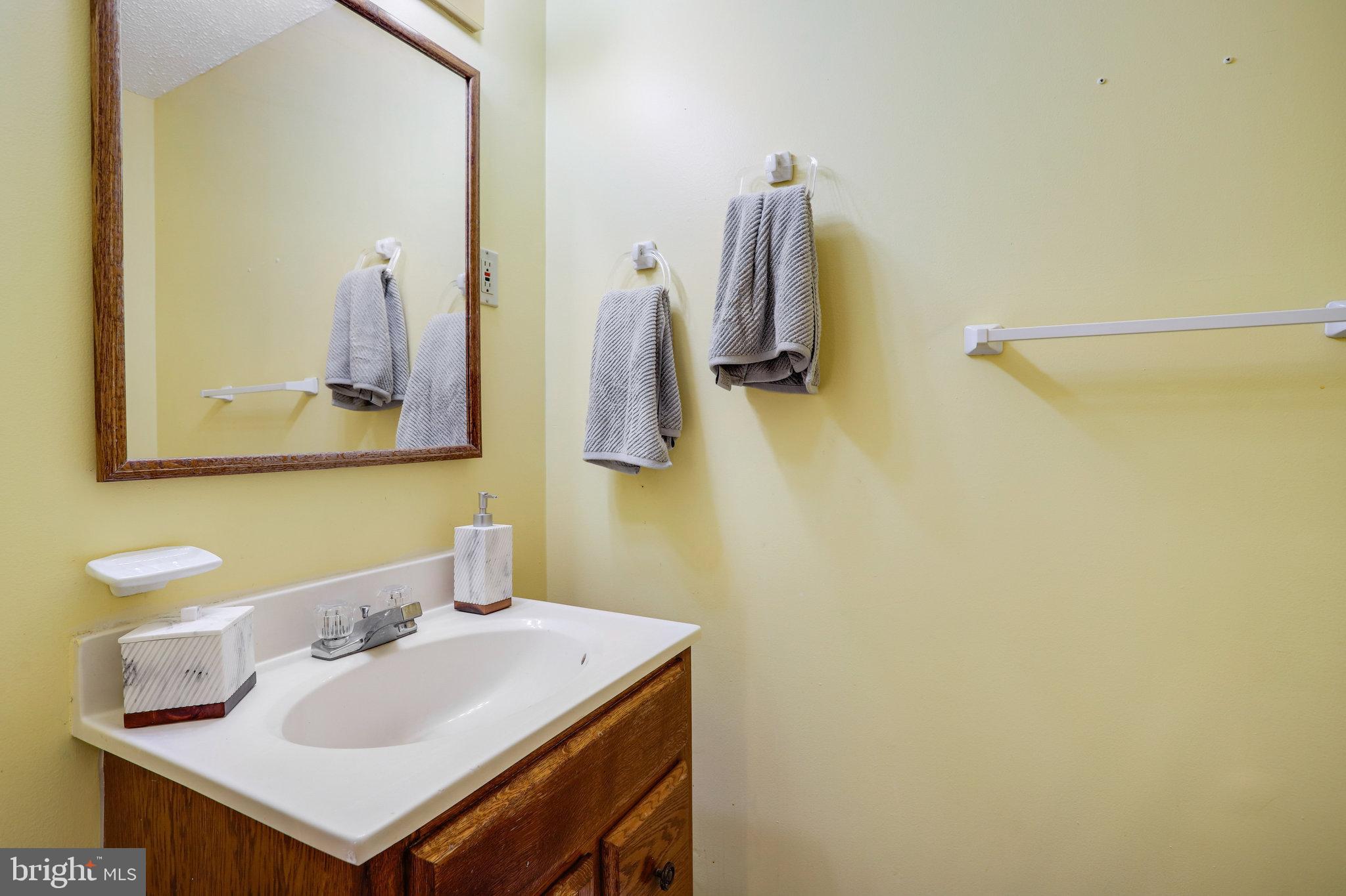 ASHFORD - Residential