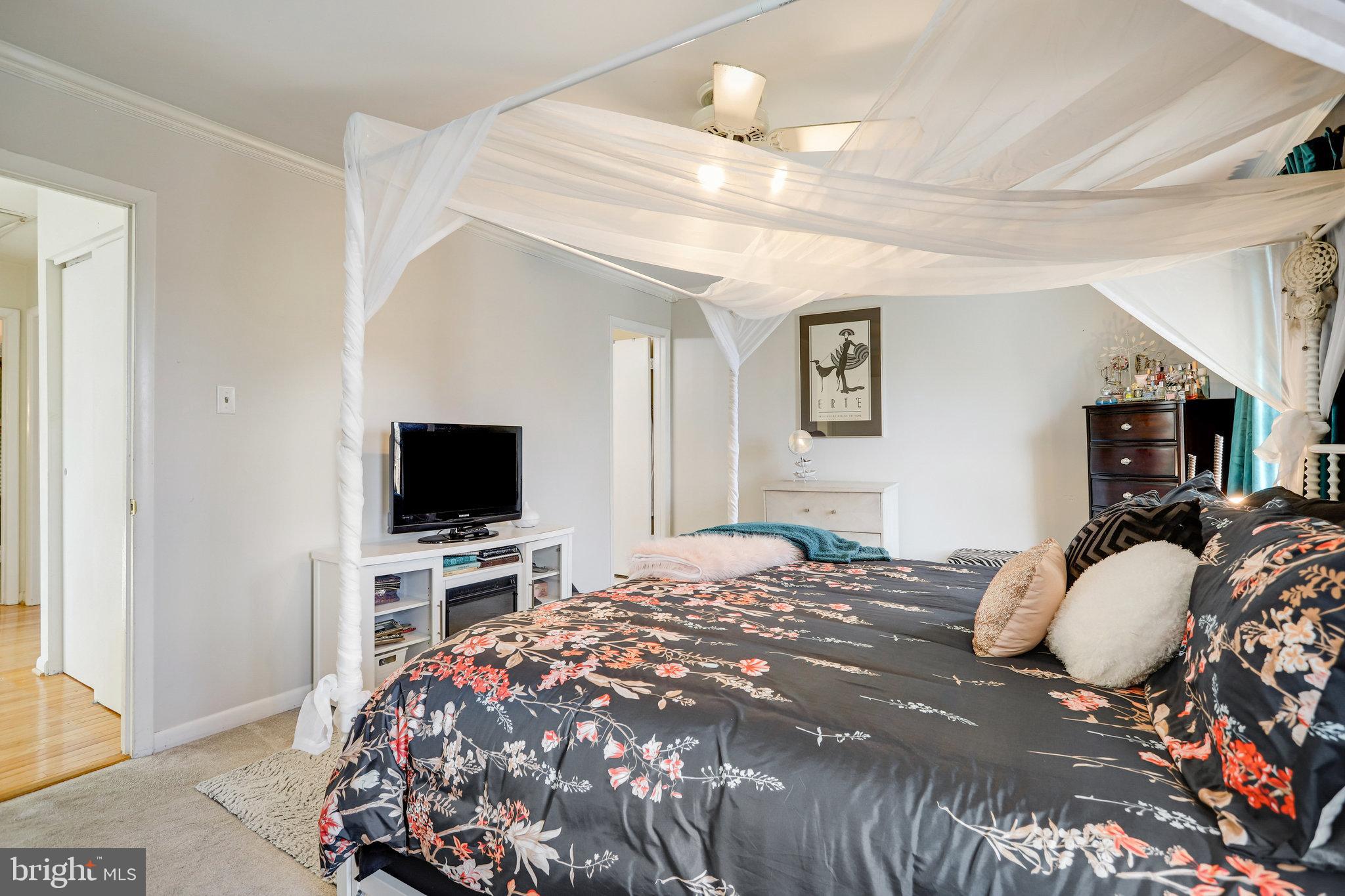 ASHFORD - Residential