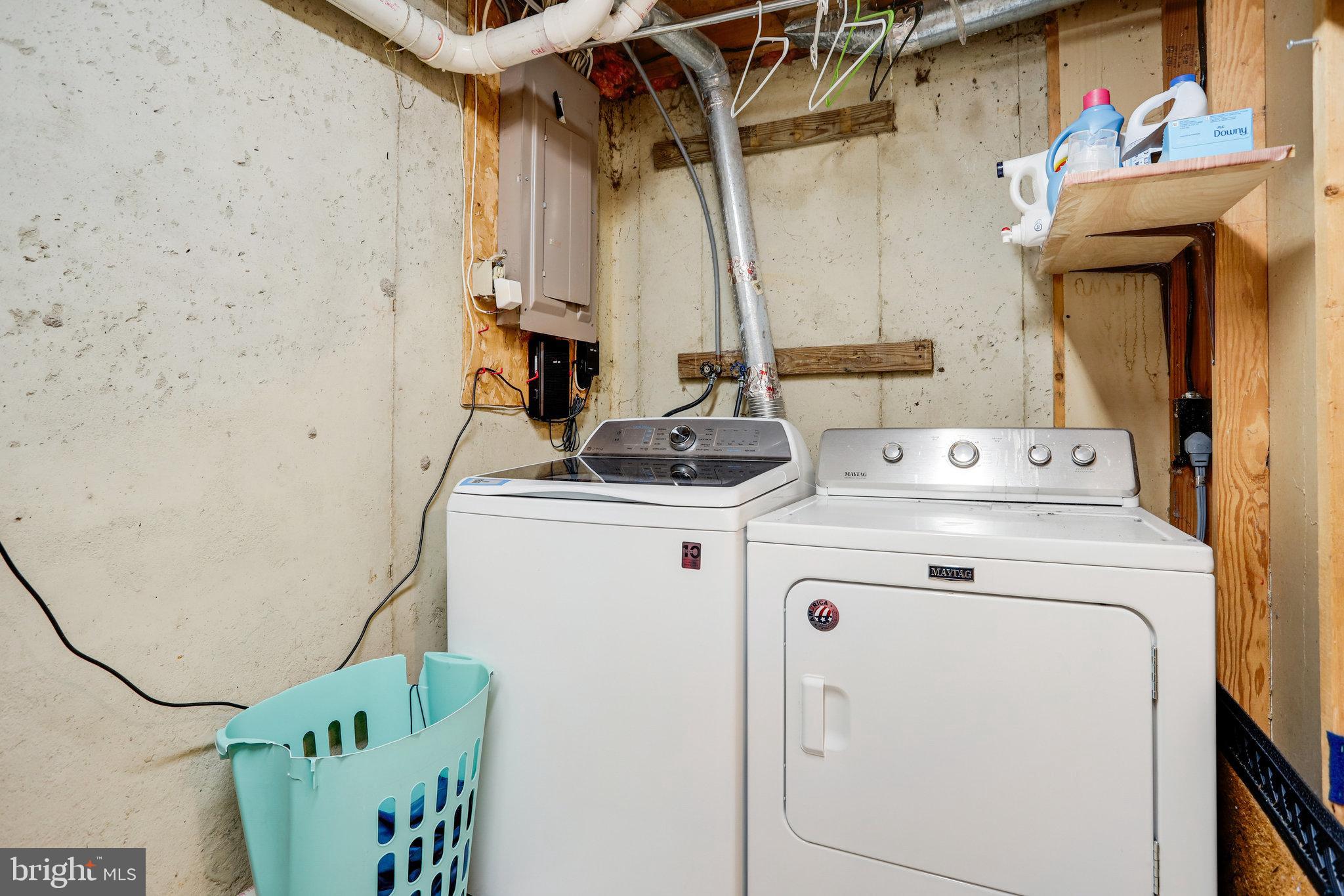 ASHFORD - Residential