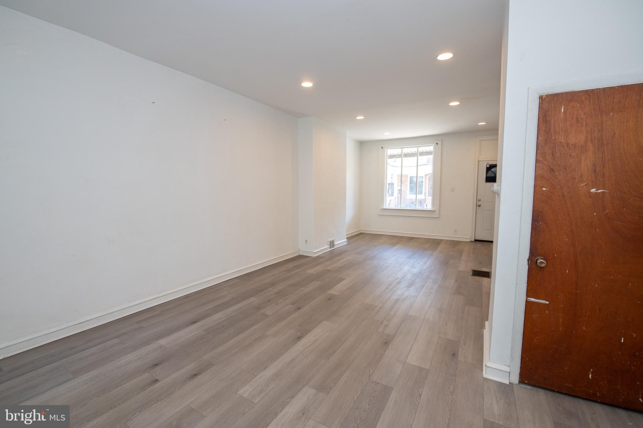 HARROWGATE - Residential