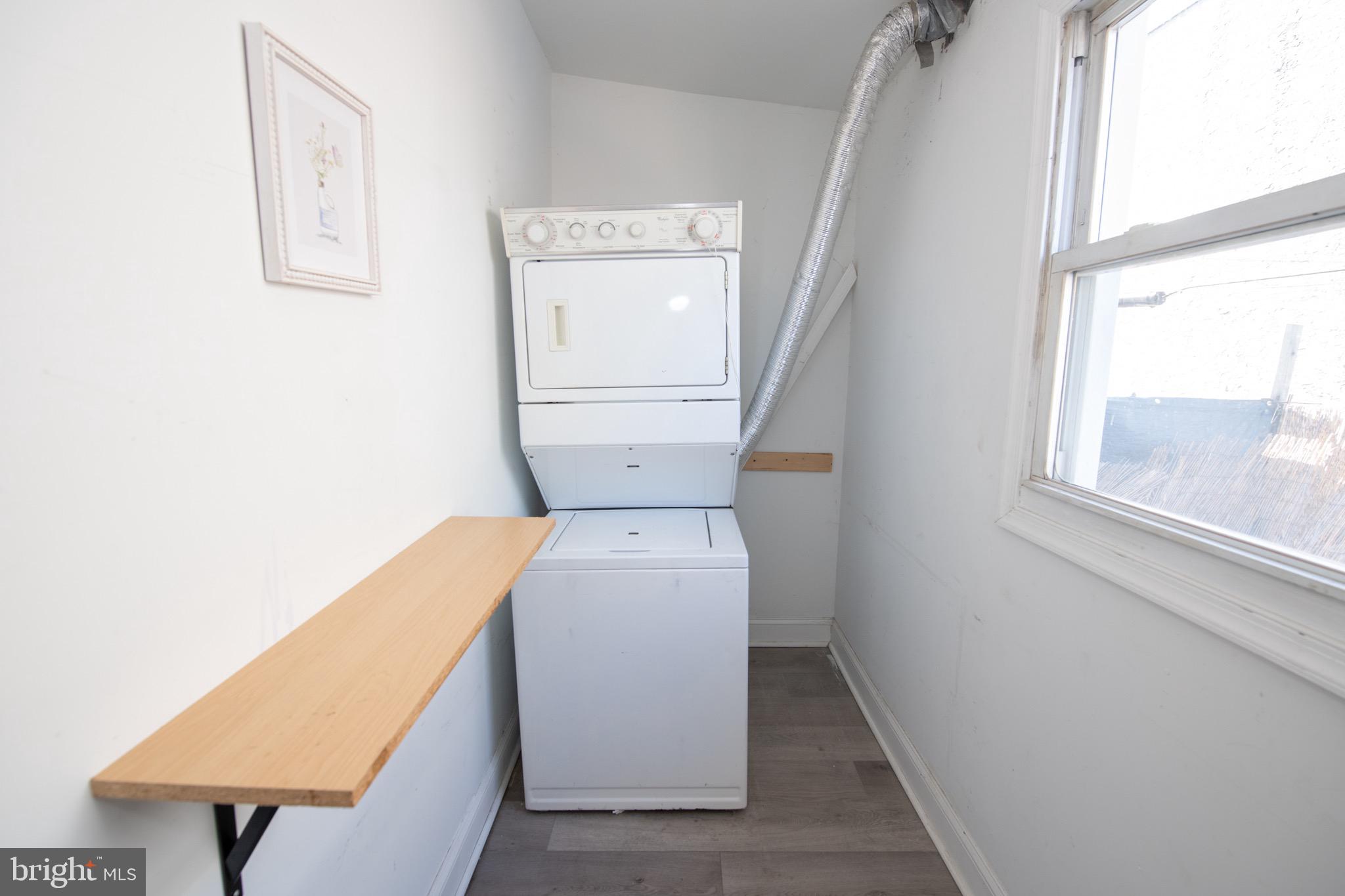 HARROWGATE - Residential