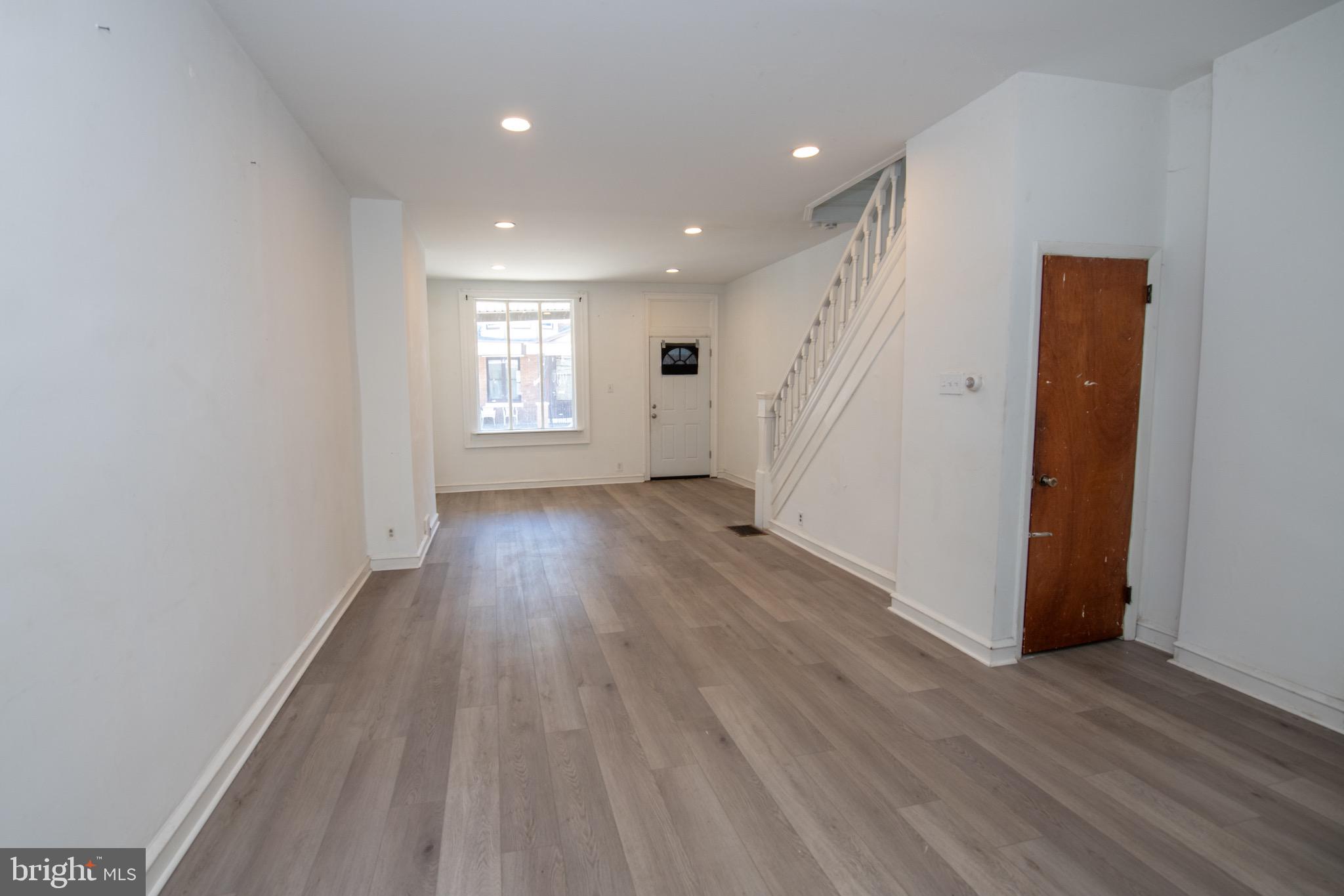 HARROWGATE - Residential