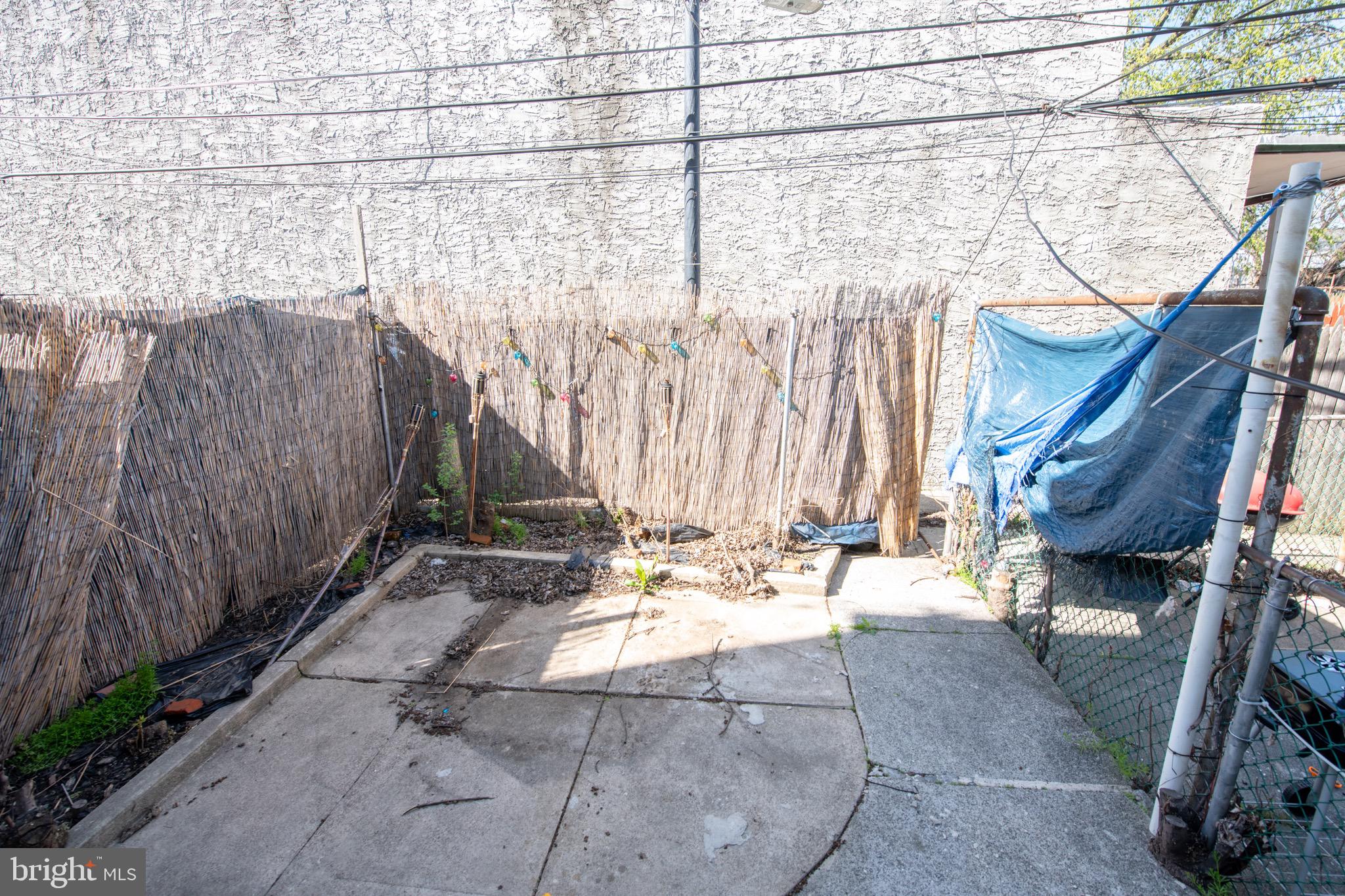 HARROWGATE - Residential