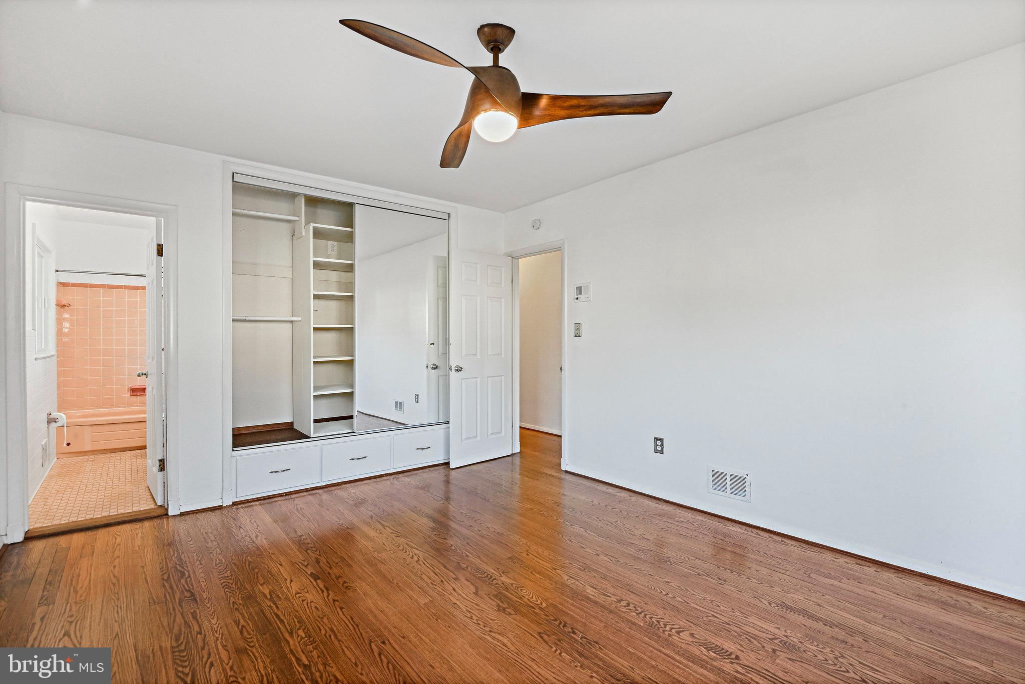 RUCKERS LANGLEY - Residential Lease