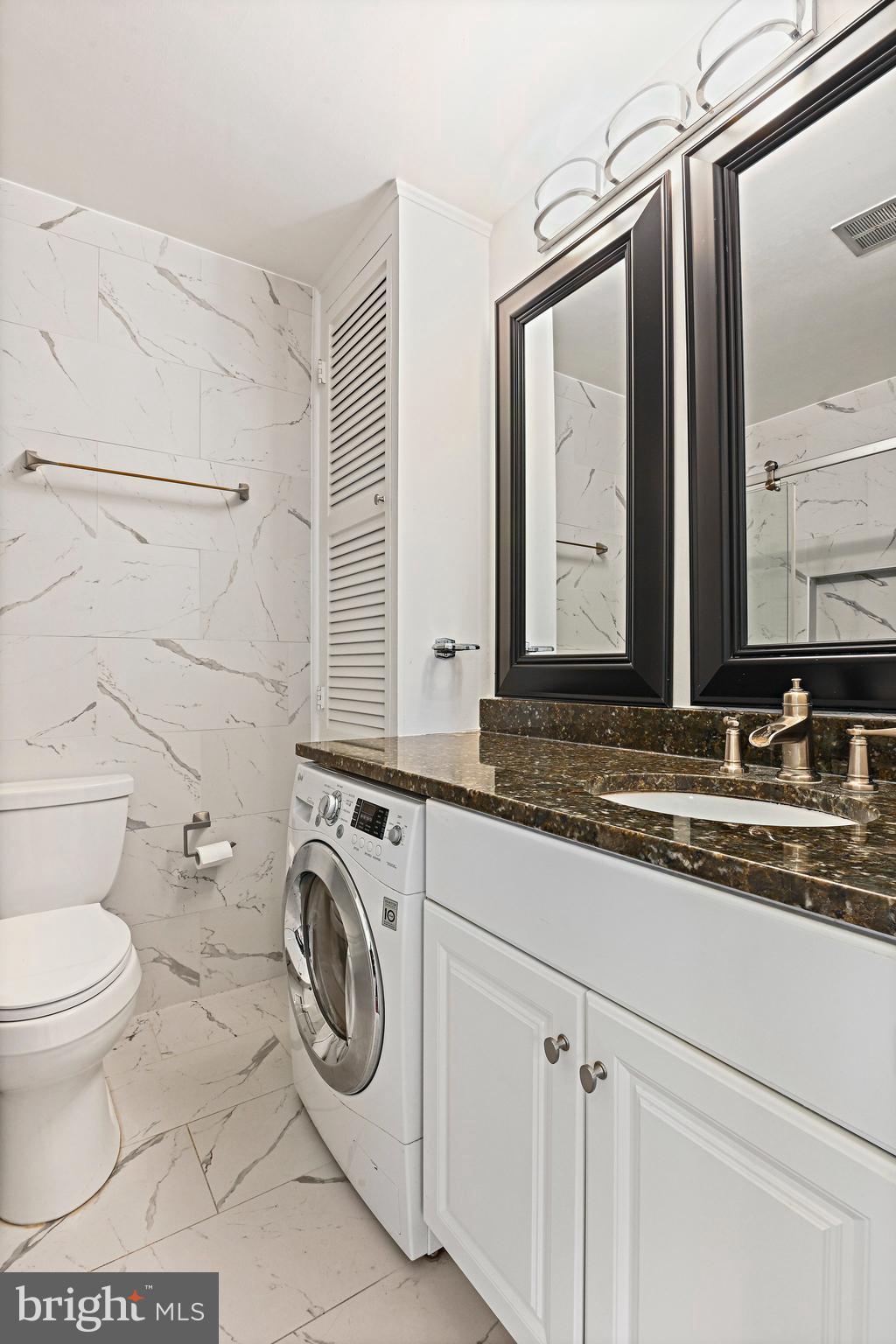 RUCKERS LANGLEY - Residential Lease