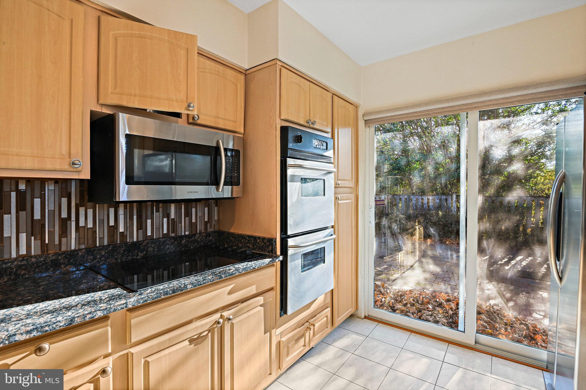 RUCKERS LANGLEY - Residential Lease