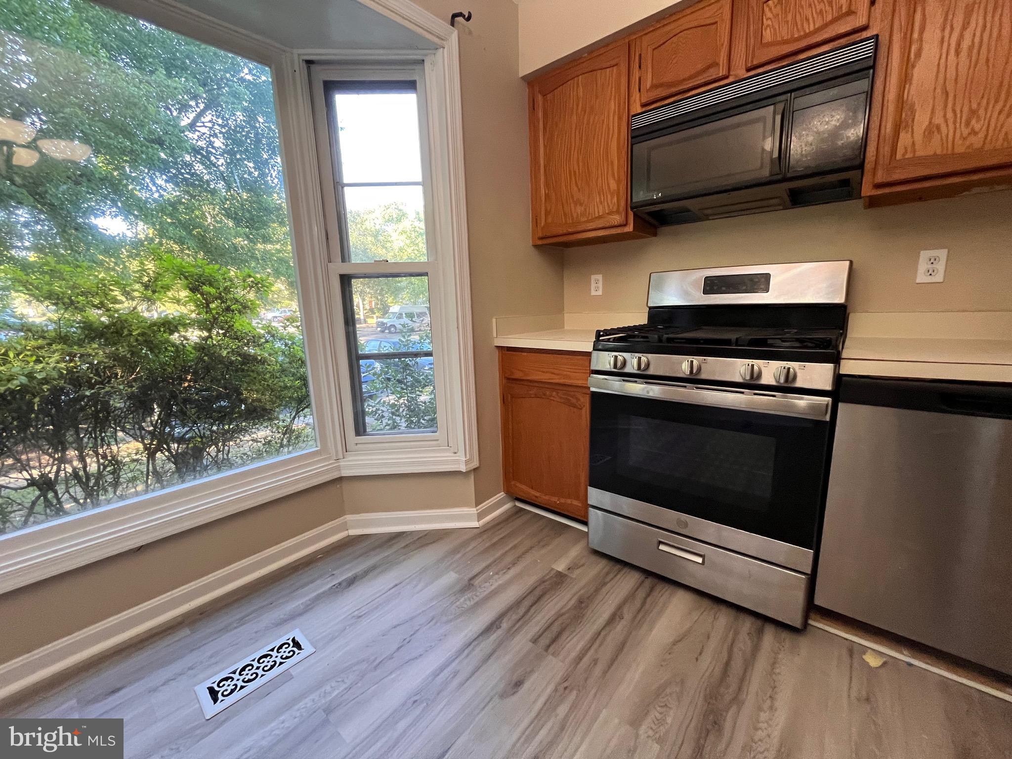 BALLANTRAYE - Residential Lease