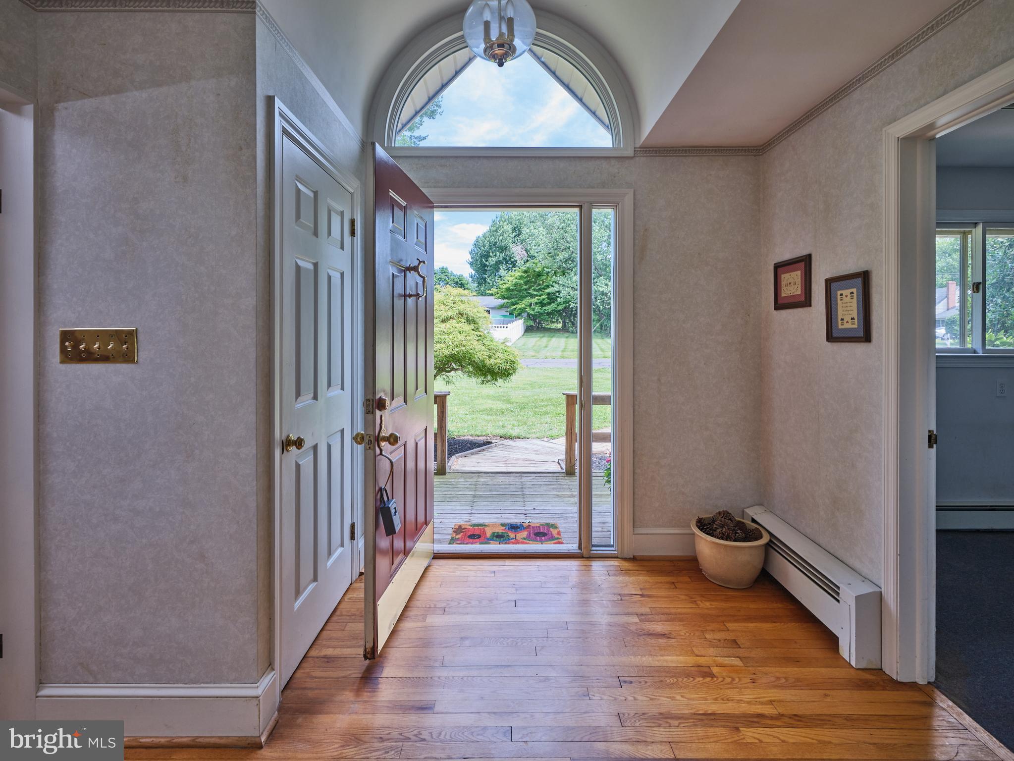 333 SPRING HOUSE ROAD