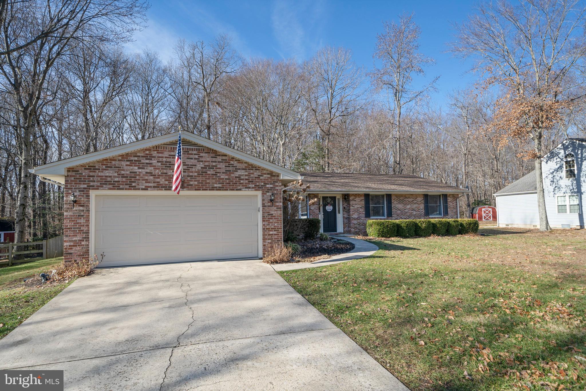 LAUREL BRANCH - Residential