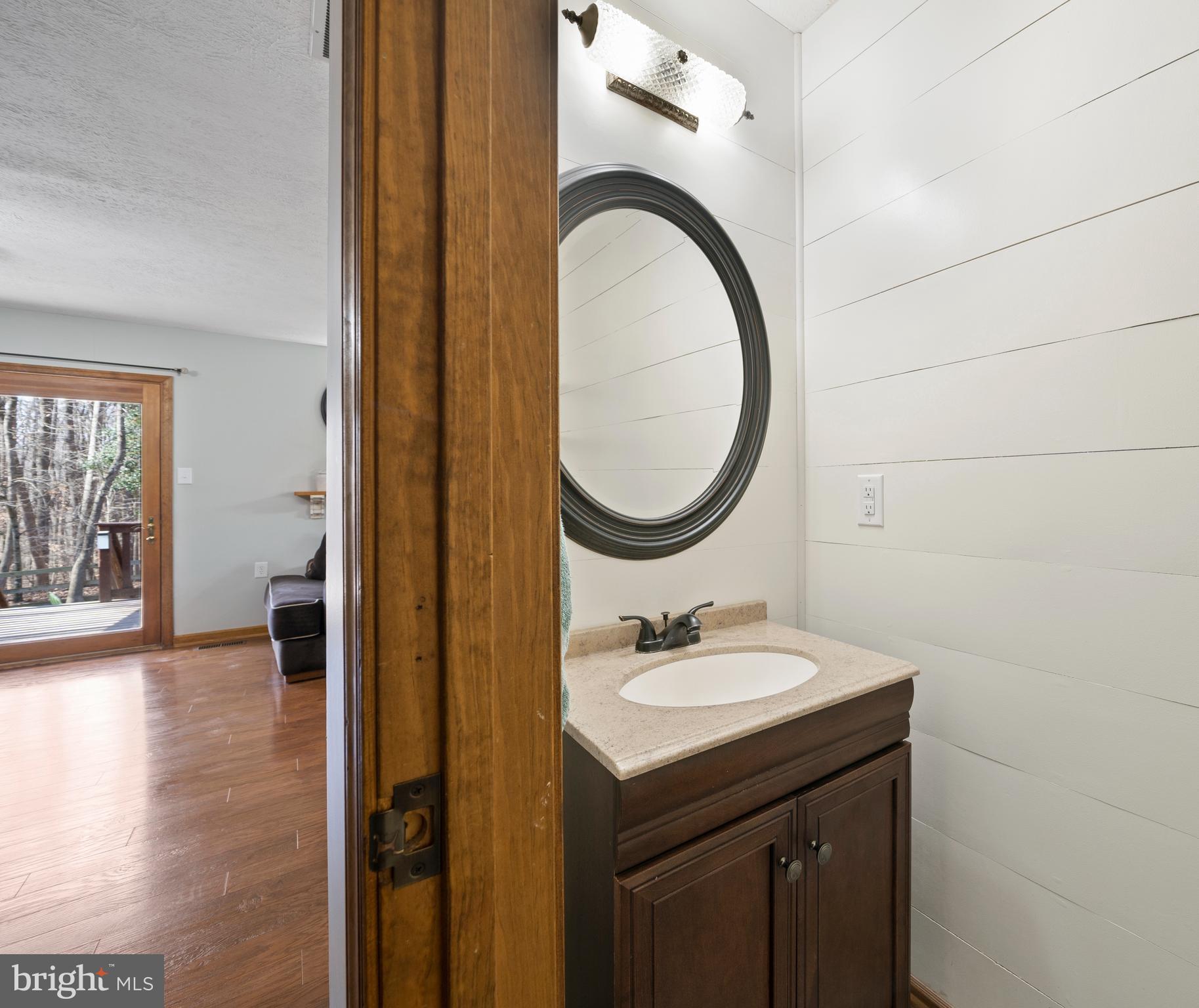 LAUREL BRANCH - Residential