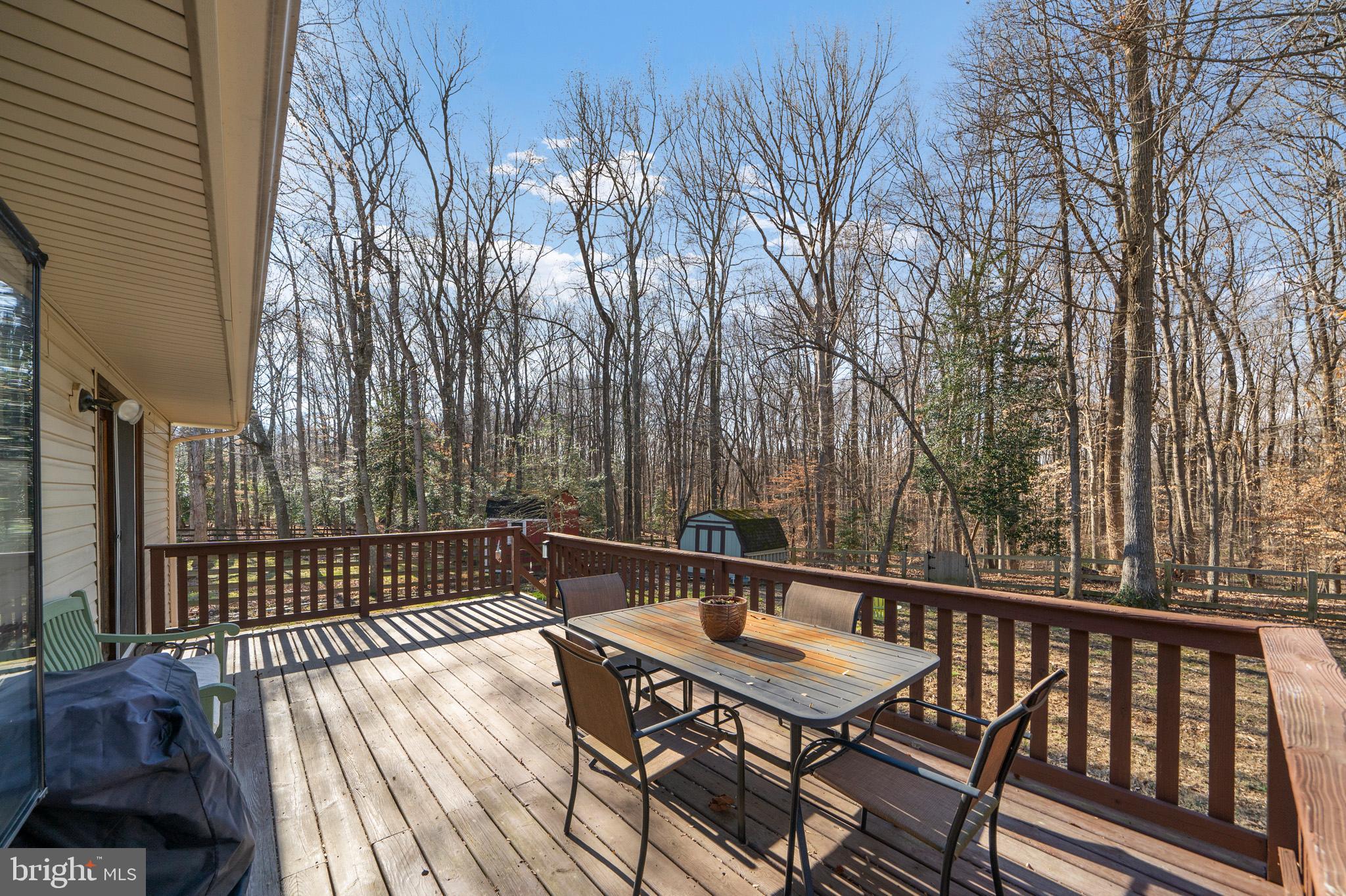 LAUREL BRANCH - Residential