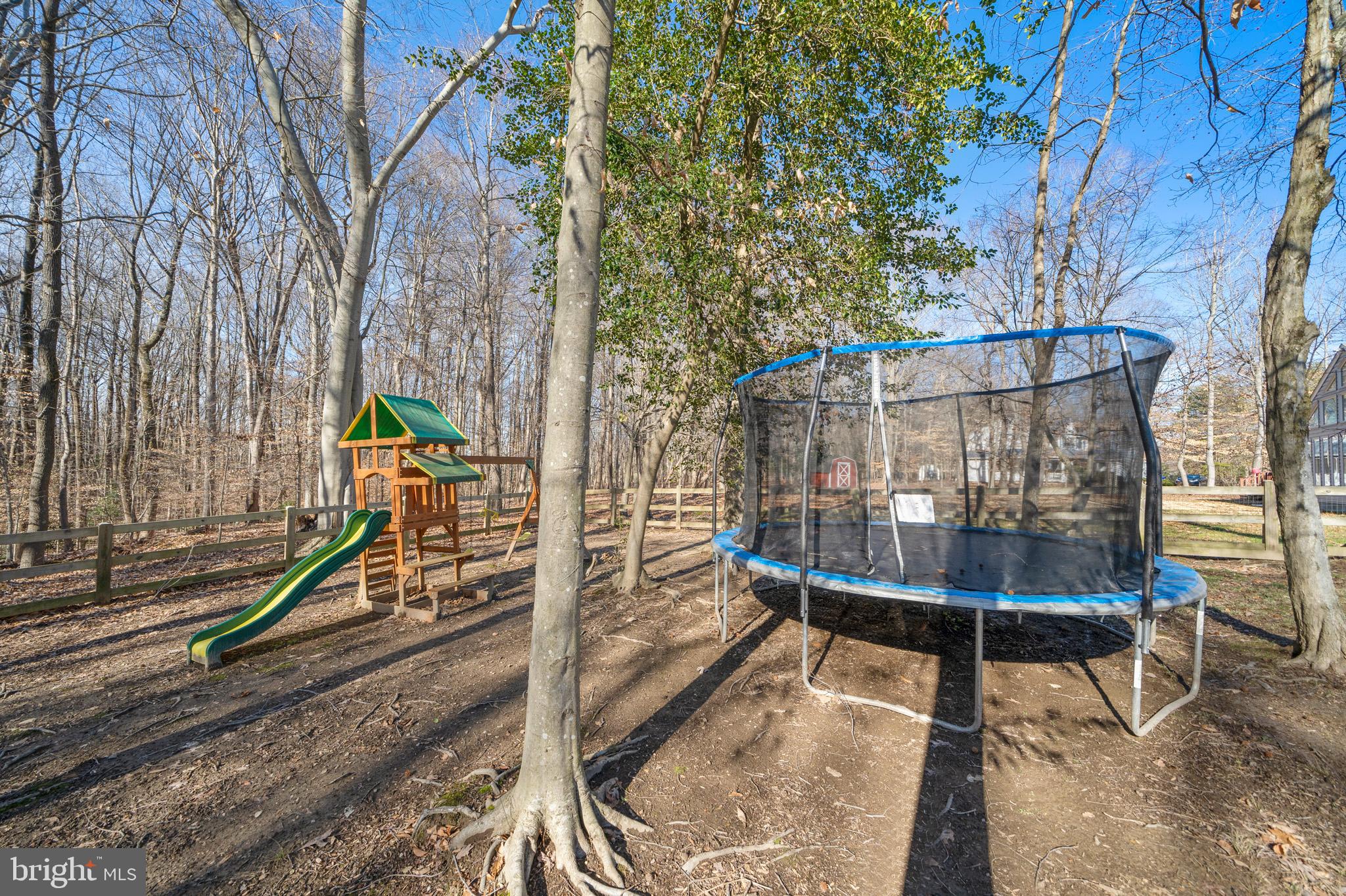 LAUREL BRANCH - Residential