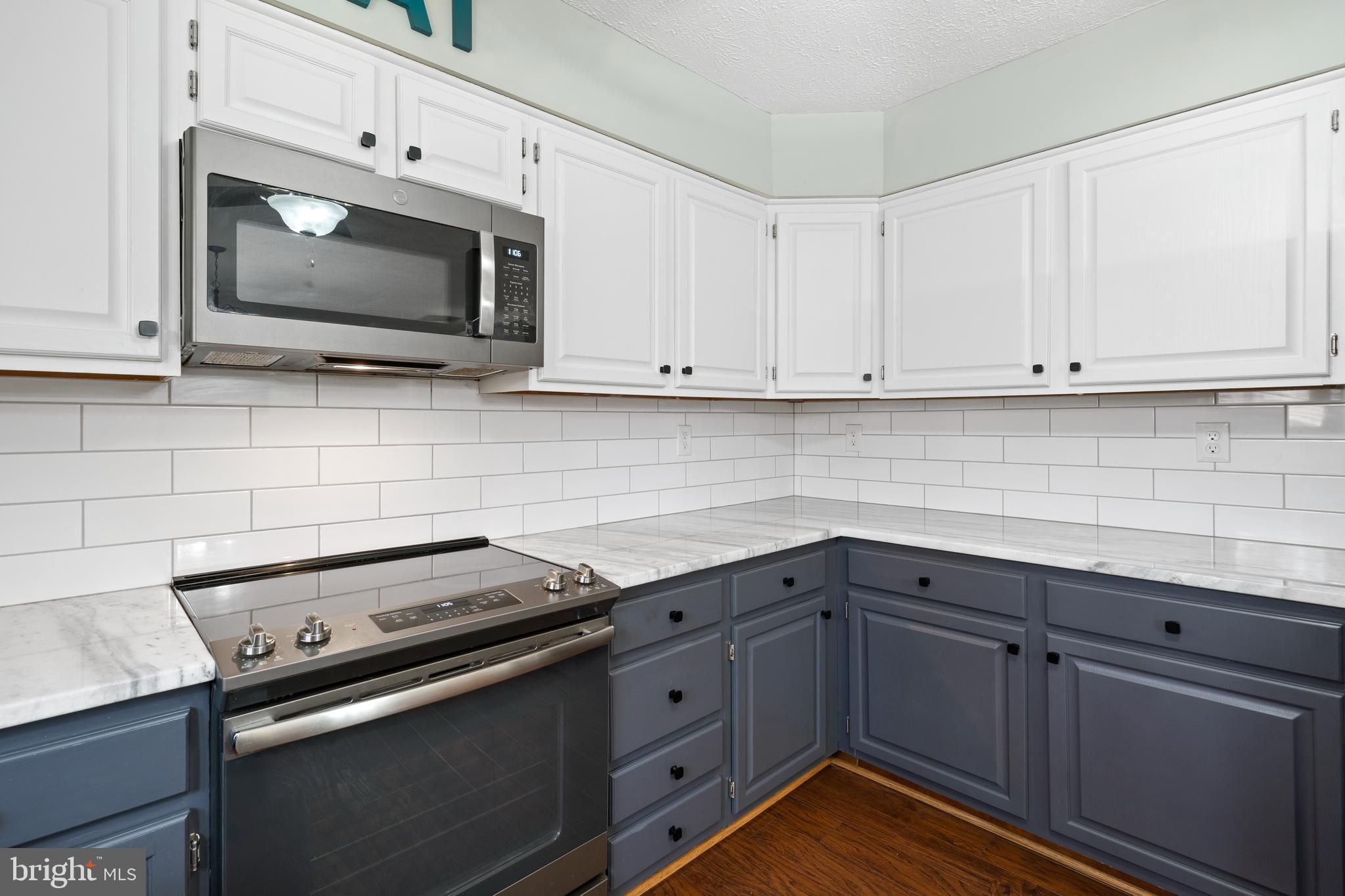 LAUREL BRANCH - Residential