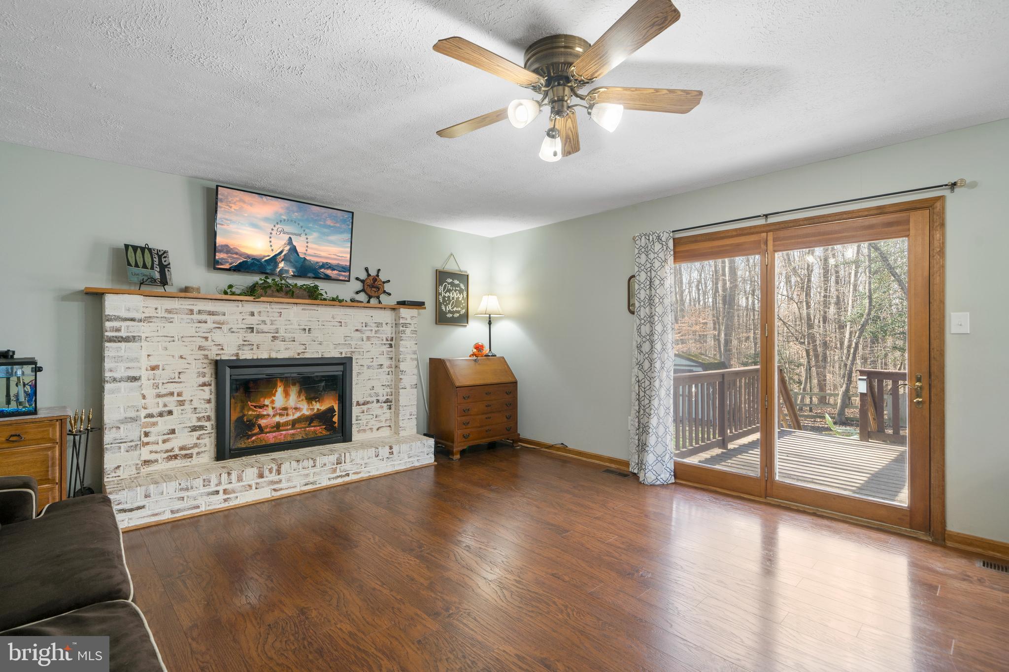 LAUREL BRANCH - Residential